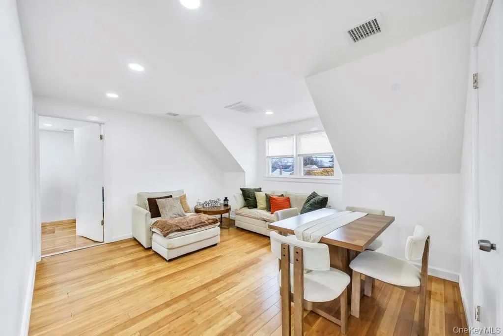 361 16th Street, Babylon, NY, 7 Bedrooms Bedrooms, 13 Rooms Rooms,4 BathroomsBathrooms,Residential,For Rent,16th,0,960523 361 16th Street, Babylon, NY, 7 Bedrooms Bedrooms, 13 Rooms Rooms,4 BathroomsBathrooms,Residential,For Rent,16th,0,960523