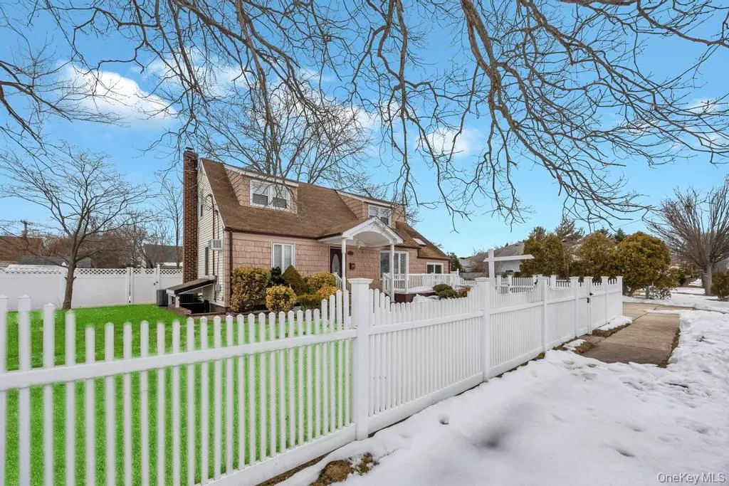 361 16th Street, Babylon, NY, 7 Bedrooms Bedrooms, 13 Rooms Rooms,4 BathroomsBathrooms,Residential,For Rent,16th,0,960523 361 16th Street, Babylon, NY, 7 Bedrooms Bedrooms, 13 Rooms Rooms,4 BathroomsBathrooms,Residential,For Rent,16th,0,960523