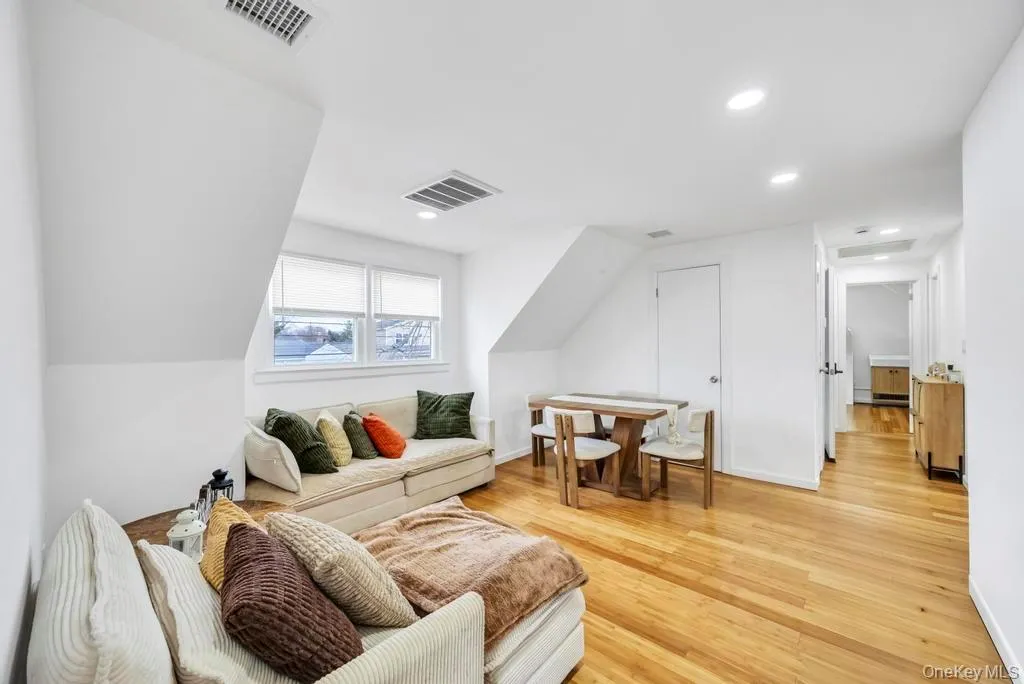 361 16th Street, Babylon, NY, 7 Bedrooms Bedrooms, 13 Rooms Rooms,4 BathroomsBathrooms,Residential,For Rent,16th,0,960523 361 16th Street, Babylon, NY, 7 Bedrooms Bedrooms, 13 Rooms Rooms,4 BathroomsBathrooms,Residential,For Rent,16th,0,960523