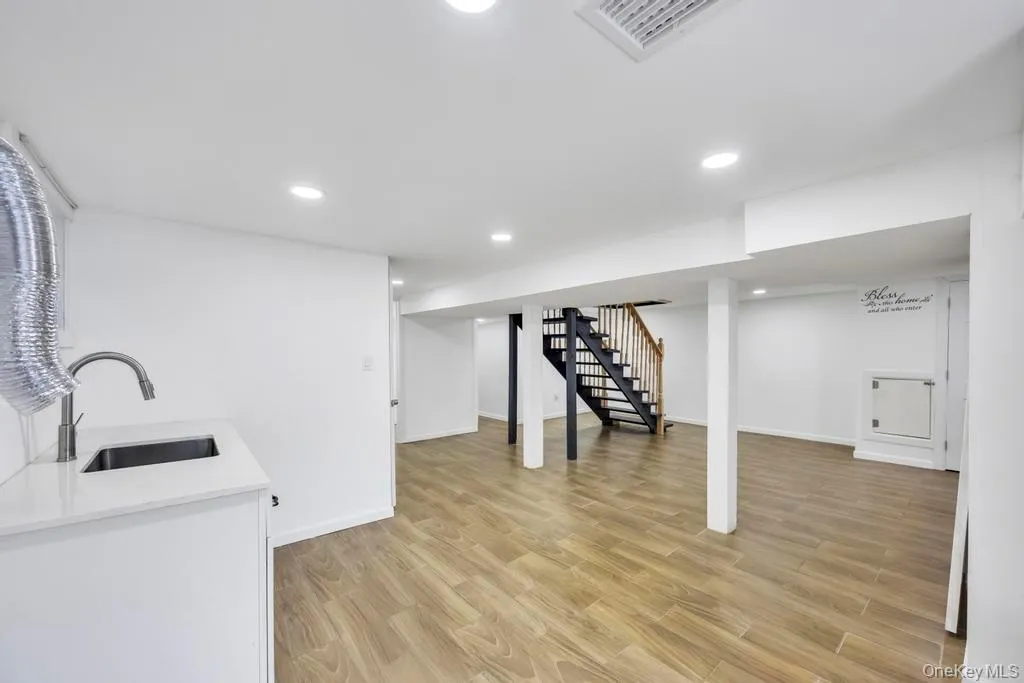 361 16th Street, Babylon, NY, 7 Bedrooms Bedrooms, 13 Rooms Rooms,4 BathroomsBathrooms,Residential,For Rent,16th,0,960523 361 16th Street, Babylon, NY, 7 Bedrooms Bedrooms, 13 Rooms Rooms,4 BathroomsBathrooms,Residential,For Rent,16th,0,960523