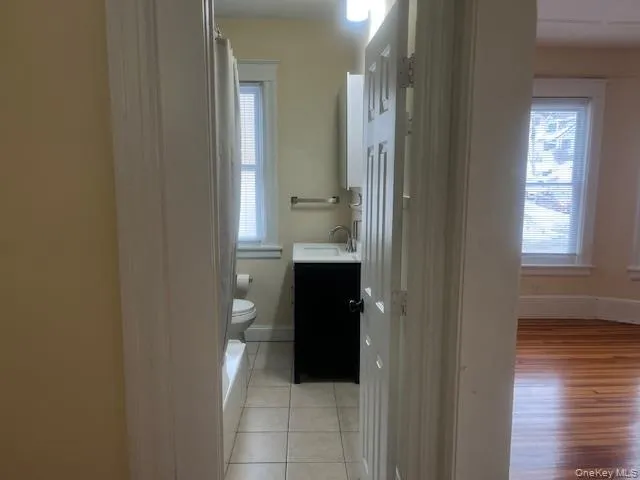 18 Innis Avenue, Poughkeepsie, NY, 3 Bedrooms Bedrooms, 6 Rooms Rooms,1 BathroomBathrooms,Residential Lease,For Rent,Innis,0,960538 18 Innis Avenue, Poughkeepsie, NY, 3 Bedrooms Bedrooms, 6 Rooms Rooms,1 BathroomBathrooms,Residential Lease,For Rent,Innis,0,960538