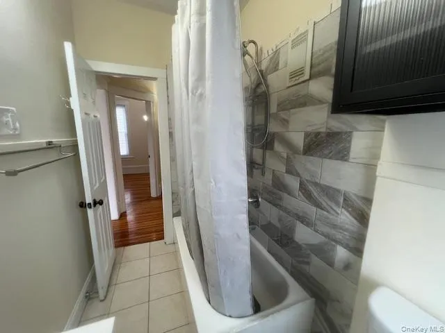 18 Innis Avenue, Poughkeepsie, NY, 3 Bedrooms Bedrooms, 6 Rooms Rooms,1 BathroomBathrooms,Residential Lease,For Rent,Innis,0,960538 18 Innis Avenue, Poughkeepsie, NY, 3 Bedrooms Bedrooms, 6 Rooms Rooms,1 BathroomBathrooms,Residential Lease,For Rent,Innis,0,960538