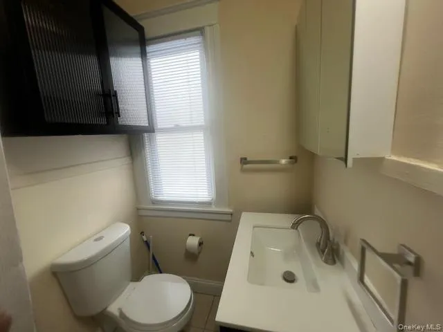 18 Innis Avenue, Poughkeepsie, NY, 3 Bedrooms Bedrooms, 6 Rooms Rooms,1 BathroomBathrooms,Residential Lease,For Rent,Innis,0,960538 18 Innis Avenue, Poughkeepsie, NY, 3 Bedrooms Bedrooms, 6 Rooms Rooms,1 BathroomBathrooms,Residential Lease,For Rent,Innis,0,960538