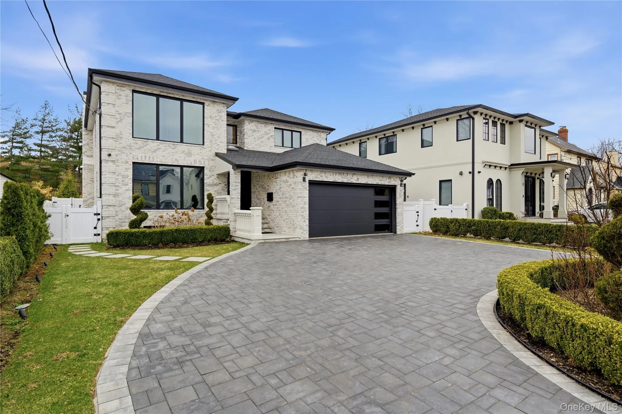 17 Garfield Place, North Hempstead, NY, 5 Bedrooms Bedrooms, 10 Rooms Rooms,3 BathroomsBathrooms,Residential,For Rent,Garfield,0,960539 17 Garfield Place, North Hempstead, NY, 5 Bedrooms Bedrooms, 10 Rooms Rooms,3 BathroomsBathrooms,Residential,For Rent,Garfield,0,960539