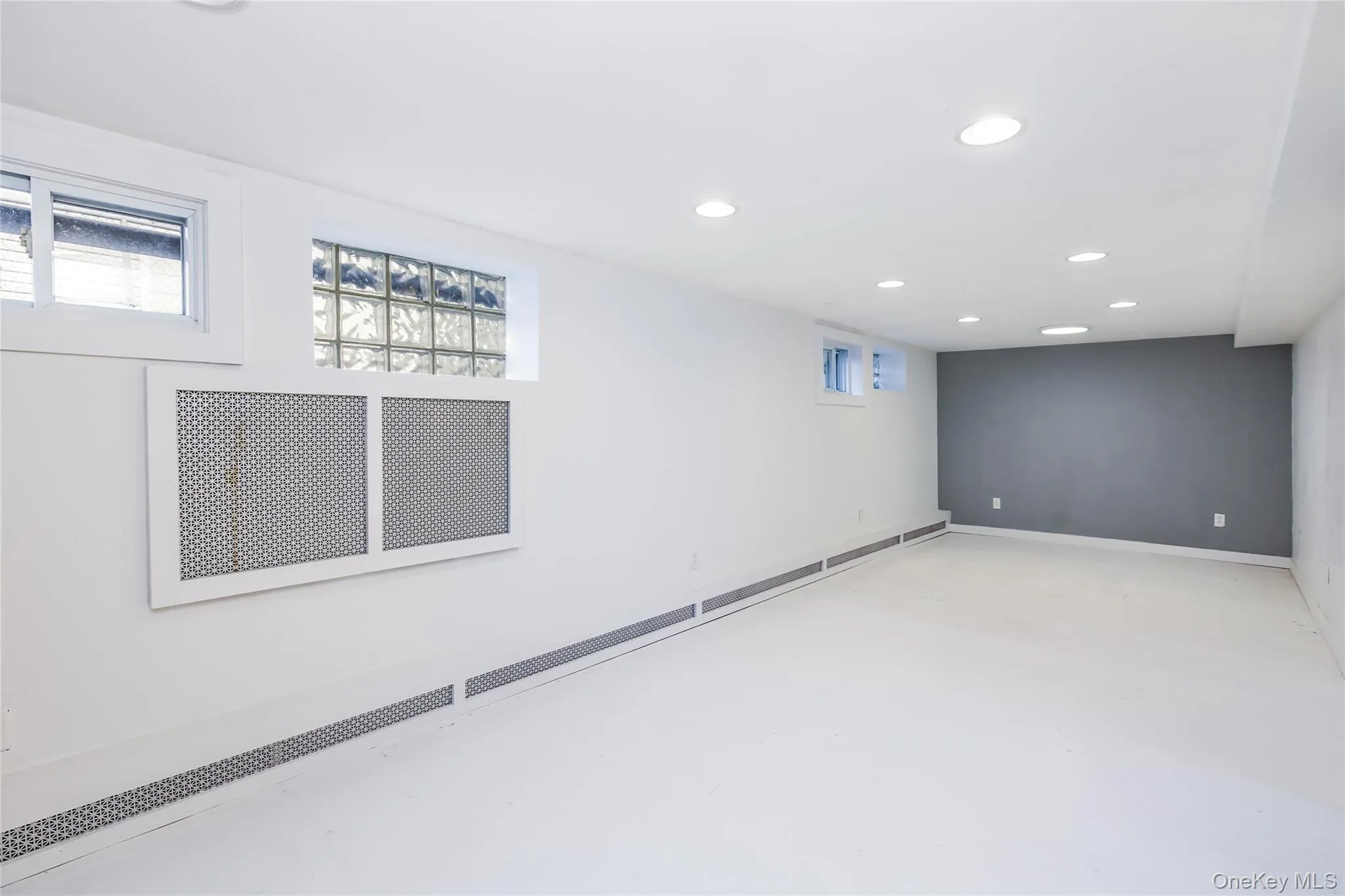 122 Washington Avenue, Beacon, NY, 2 Bedrooms Bedrooms, 8 Rooms Rooms,1 BathroomBathrooms,Residential Sale,For Rent,Washington,0,960540 122 Washington Avenue, Beacon, NY, 2 Bedrooms Bedrooms, 8 Rooms Rooms,1 BathroomBathrooms,Residential Sale,For Rent,Washington,0,960540