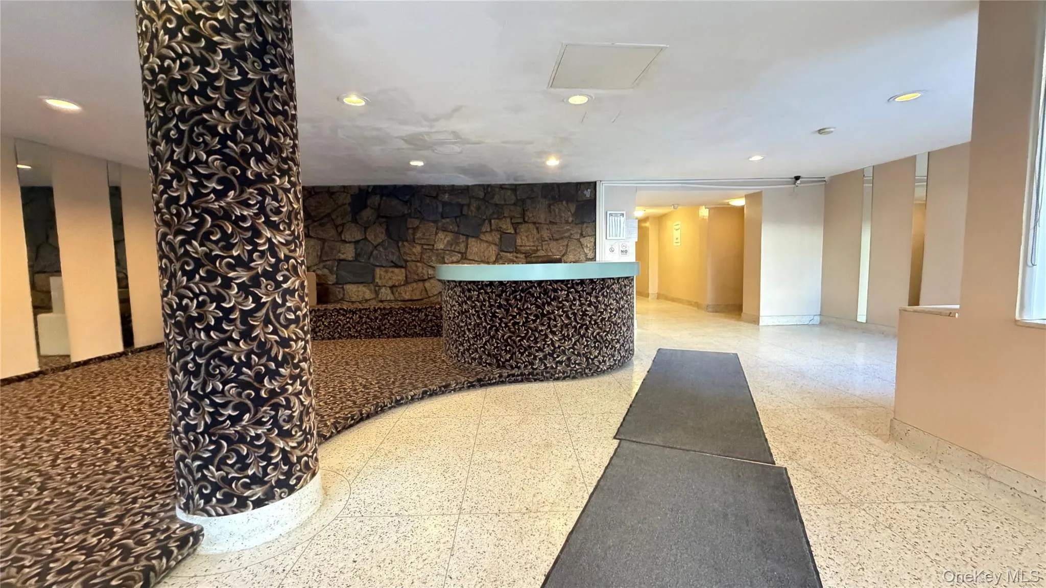 13870 Elder Avenue, New York, NY, 1 Bedroom Bedrooms, 3 Rooms Rooms,1 BathroomBathrooms,Residential,For Rent,Elder,0,960550 13870 Elder Avenue, New York, NY, 1 Bedroom Bedrooms, 3 Rooms Rooms,1 BathroomBathrooms,Residential,For Rent,Elder,0,960550