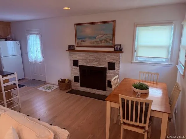 16 Magee Drive, Southampton, NY, 3 Bedrooms Bedrooms, 7 Rooms Rooms,2 BathroomsBathrooms,Residential Lease,For Rent,Magee,0,960573 16 Magee Drive, Southampton, NY, 3 Bedrooms Bedrooms, 7 Rooms Rooms,2 BathroomsBathrooms,Residential Lease,For Rent,Magee,0,960573