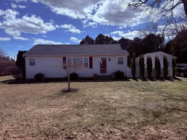 16 Magee Drive, Southampton, NY, 3 Bedrooms Bedrooms, 7 Rooms Rooms,2 BathroomsBathrooms,Residential Lease,For Rent,Magee,0,960573 16 Magee Drive, Southampton, NY, 3 Bedrooms Bedrooms, 7 Rooms Rooms,2 BathroomsBathrooms,Residential Lease,For Rent,Magee,0,960573