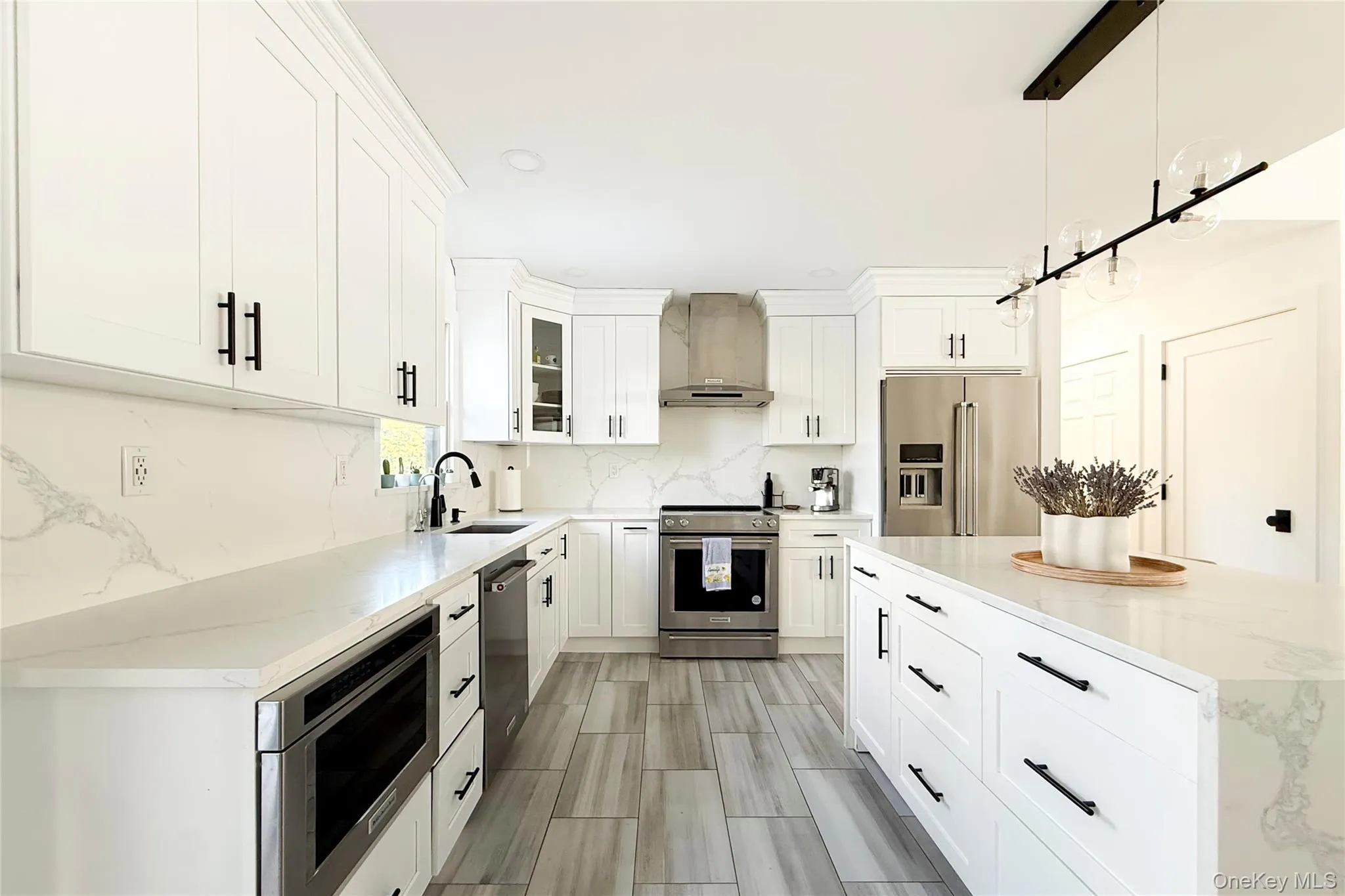 121 Ponquogue Avenue, Southampton, NY, 3 Bedrooms Bedrooms, 8 Rooms Rooms,3 BathroomsBathrooms,Residential Lease,For Rent,Ponquogue,0,960586 121 Ponquogue Avenue, Southampton, NY, 3 Bedrooms Bedrooms, 8 Rooms Rooms,3 BathroomsBathrooms,Residential Lease,For Rent,Ponquogue,0,960586