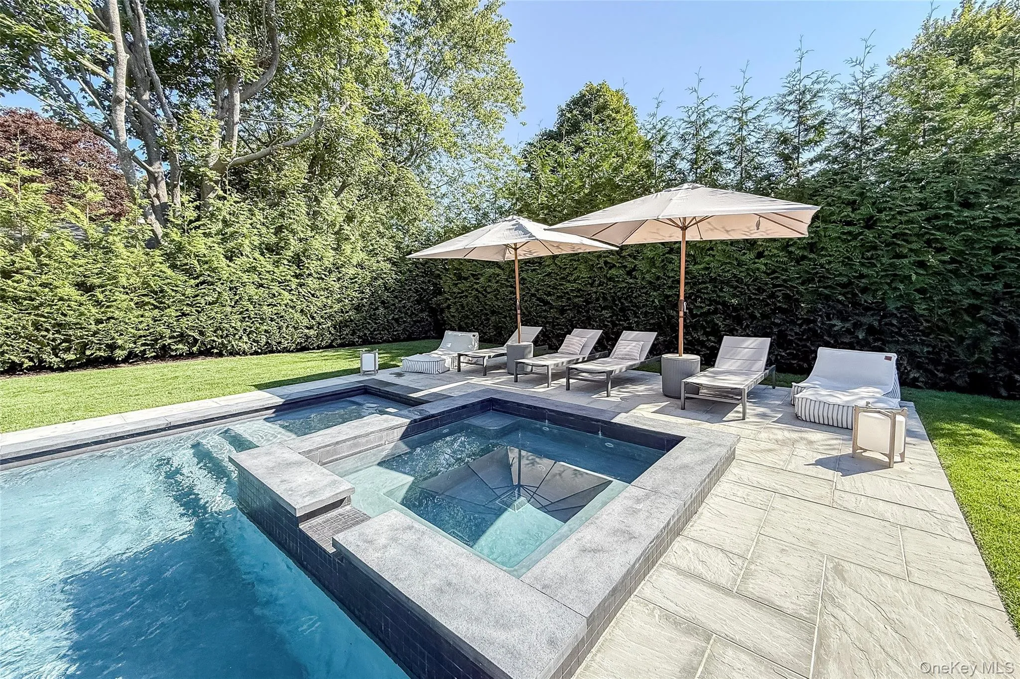 121 Ponquogue Avenue, Southampton, NY, 3 Bedrooms Bedrooms, 8 Rooms Rooms,3 BathroomsBathrooms,Residential Lease,For Rent,Ponquogue,0,960586 121 Ponquogue Avenue, Southampton, NY, 3 Bedrooms Bedrooms, 8 Rooms Rooms,3 BathroomsBathrooms,Residential Lease,For Rent,Ponquogue,0,960586