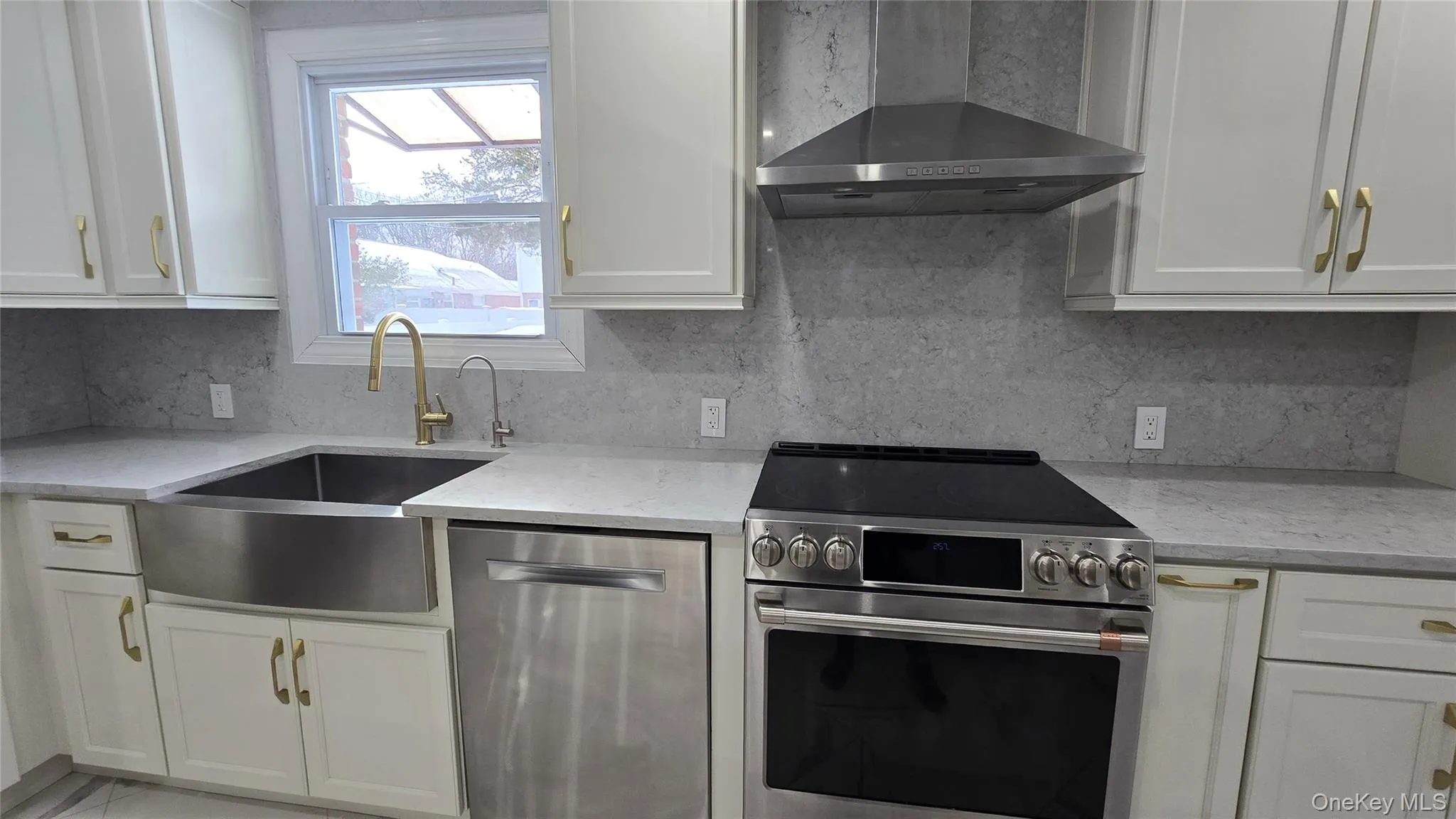 80-06 209th Street, New York, NY, 4 Bedrooms Bedrooms, 6 Rooms Rooms,2 BathroomsBathrooms,Residential Lease,For Rent,209th,0,960594 80-06 209th Street, New York, NY, 4 Bedrooms Bedrooms, 6 Rooms Rooms,2 BathroomsBathrooms,Residential Lease,For Rent,209th,0,960594