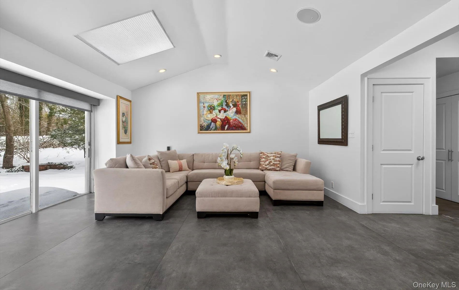11 Juneau Boulevard, Oyster Bay, NY, 4 Bedrooms Bedrooms, 10 Rooms Rooms,3 BathroomsBathrooms,Residential Lease,For Rent,Juneau,0,960607 11 Juneau Boulevard, Oyster Bay, NY, 4 Bedrooms Bedrooms, 10 Rooms Rooms,3 BathroomsBathrooms,Residential Lease,For Rent,Juneau,0,960607