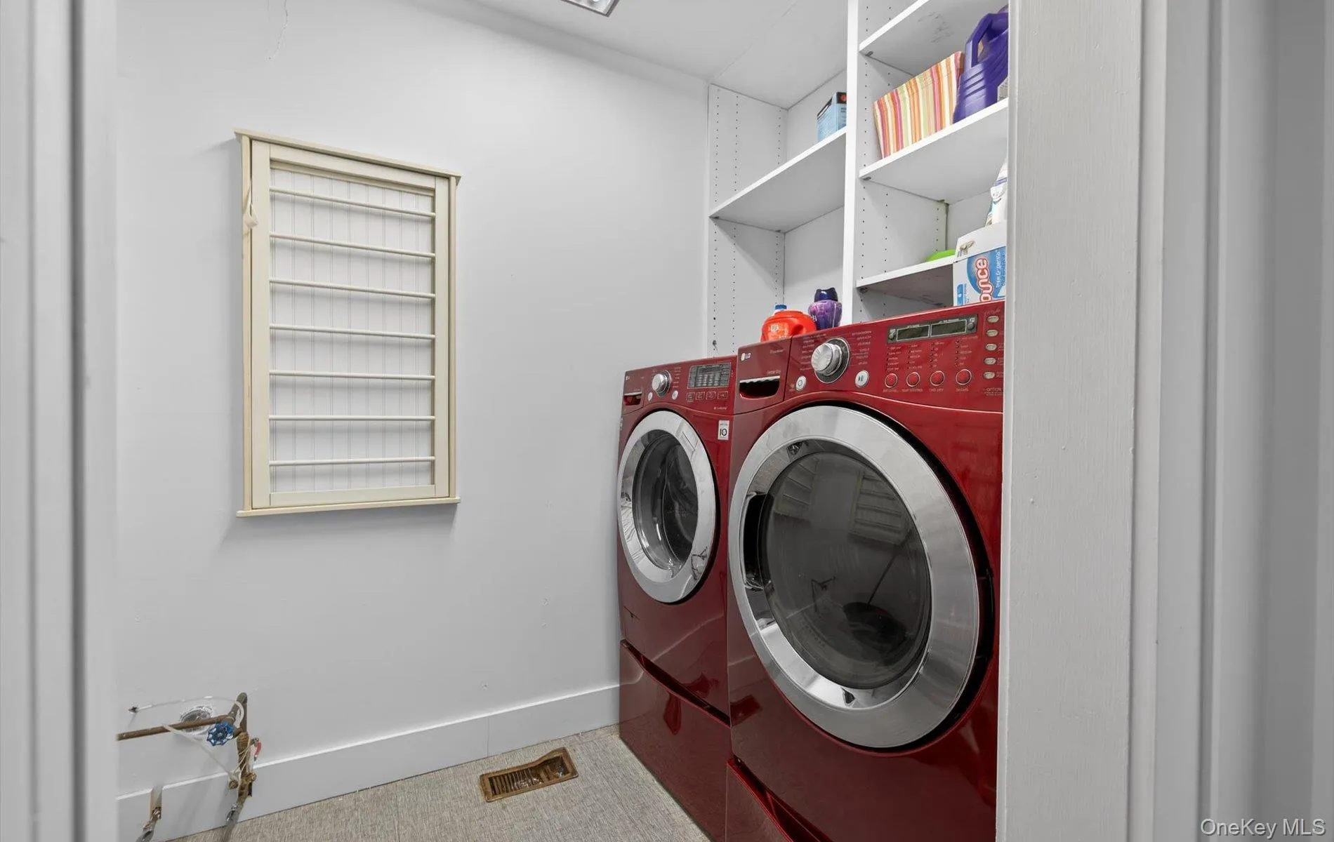 11 Juneau Boulevard, Oyster Bay, NY, 4 Bedrooms Bedrooms, 10 Rooms Rooms,3 BathroomsBathrooms,Residential Lease,For Rent,Juneau,0,960607 11 Juneau Boulevard, Oyster Bay, NY, 4 Bedrooms Bedrooms, 10 Rooms Rooms,3 BathroomsBathrooms,Residential Lease,For Rent,Juneau,0,960607