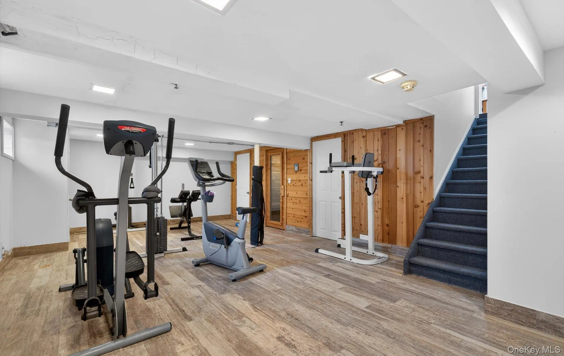 11 Juneau Boulevard, Oyster Bay, NY, 4 Bedrooms Bedrooms, 10 Rooms Rooms,3 BathroomsBathrooms,Residential Lease,For Rent,Juneau,0,960607 11 Juneau Boulevard, Oyster Bay, NY, 4 Bedrooms Bedrooms, 10 Rooms Rooms,3 BathroomsBathrooms,Residential Lease,For Rent,Juneau,0,960607