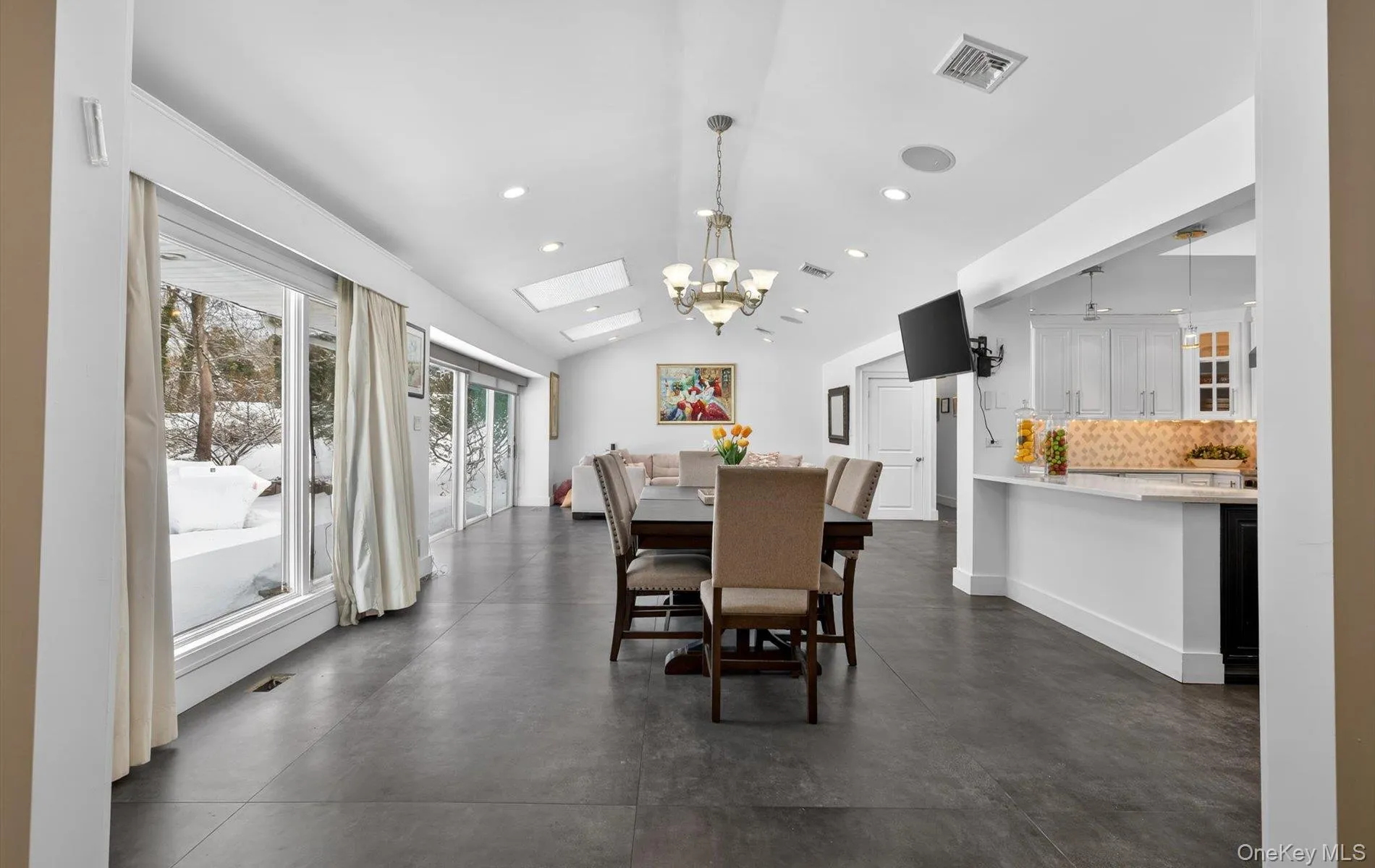 11 Juneau Boulevard, Oyster Bay, NY, 4 Bedrooms Bedrooms, 10 Rooms Rooms,3 BathroomsBathrooms,Residential Lease,For Rent,Juneau,0,960607 11 Juneau Boulevard, Oyster Bay, NY, 4 Bedrooms Bedrooms, 10 Rooms Rooms,3 BathroomsBathrooms,Residential Lease,For Rent,Juneau,0,960607