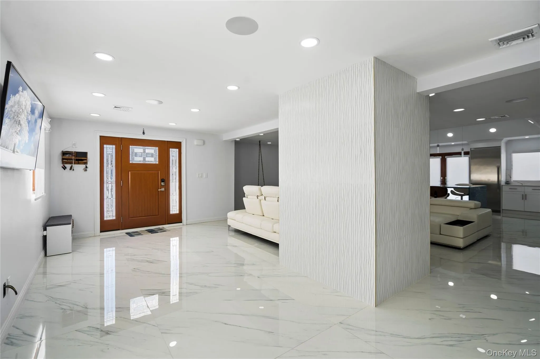 1 Strawberry Lane, North Hempstead, NY, 5 Bedrooms Bedrooms, 9 Rooms Rooms,4 BathroomsBathrooms,Residential,For Rent,Strawberry,0,960616 1 Strawberry Lane, North Hempstead, NY, 5 Bedrooms Bedrooms, 9 Rooms Rooms,4 BathroomsBathrooms,Residential,For Rent,Strawberry,0,960616