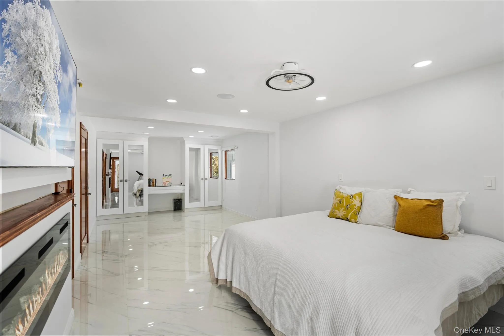 1 Strawberry Lane, North Hempstead, NY, 5 Bedrooms Bedrooms, 9 Rooms Rooms,4 BathroomsBathrooms,Residential,For Rent,Strawberry,0,960616 1 Strawberry Lane, North Hempstead, NY, 5 Bedrooms Bedrooms, 9 Rooms Rooms,4 BathroomsBathrooms,Residential,For Rent,Strawberry,0,960616