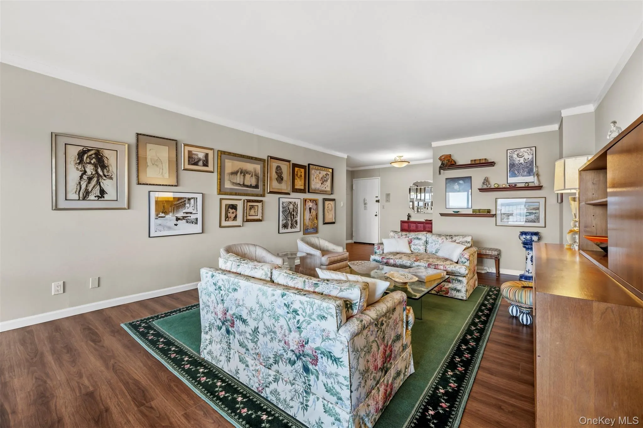 269-10 Grand Central Parkway, New York, NY, 2 Bedrooms Bedrooms, 5 Rooms Rooms,2 BathroomsBathrooms,Residential,For Rent,Grand Central,0,960622 269-10 Grand Central Parkway, New York, NY, 2 Bedrooms Bedrooms, 5 Rooms Rooms,2 BathroomsBathrooms,Residential,For Rent,Grand Central,0,960622