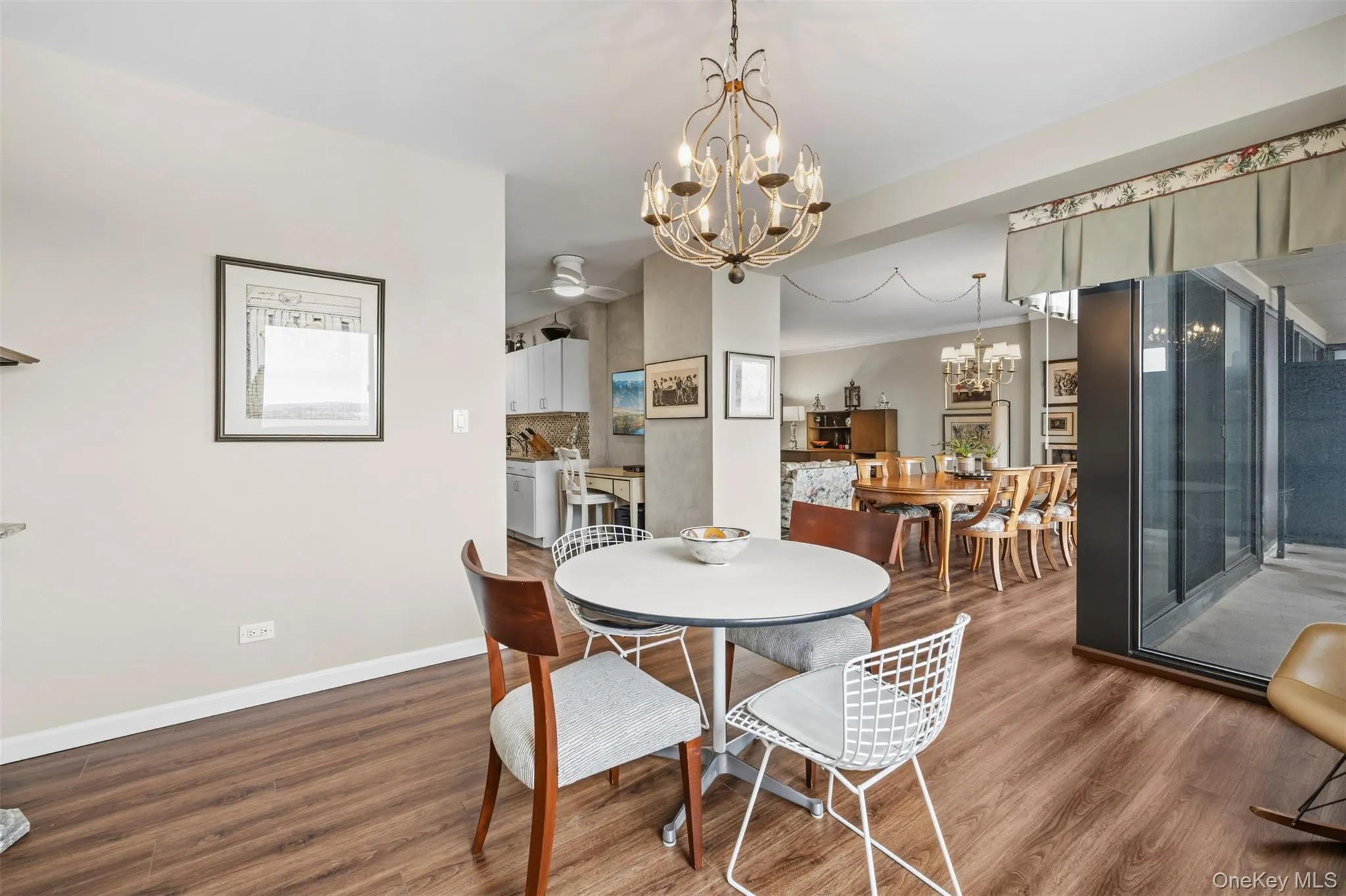 269-10 Grand Central Parkway, New York, NY, 2 Bedrooms Bedrooms, 5 Rooms Rooms,2 BathroomsBathrooms,Residential,For Rent,Grand Central,0,960622 269-10 Grand Central Parkway, New York, NY, 2 Bedrooms Bedrooms, 5 Rooms Rooms,2 BathroomsBathrooms,Residential,For Rent,Grand Central,0,960622