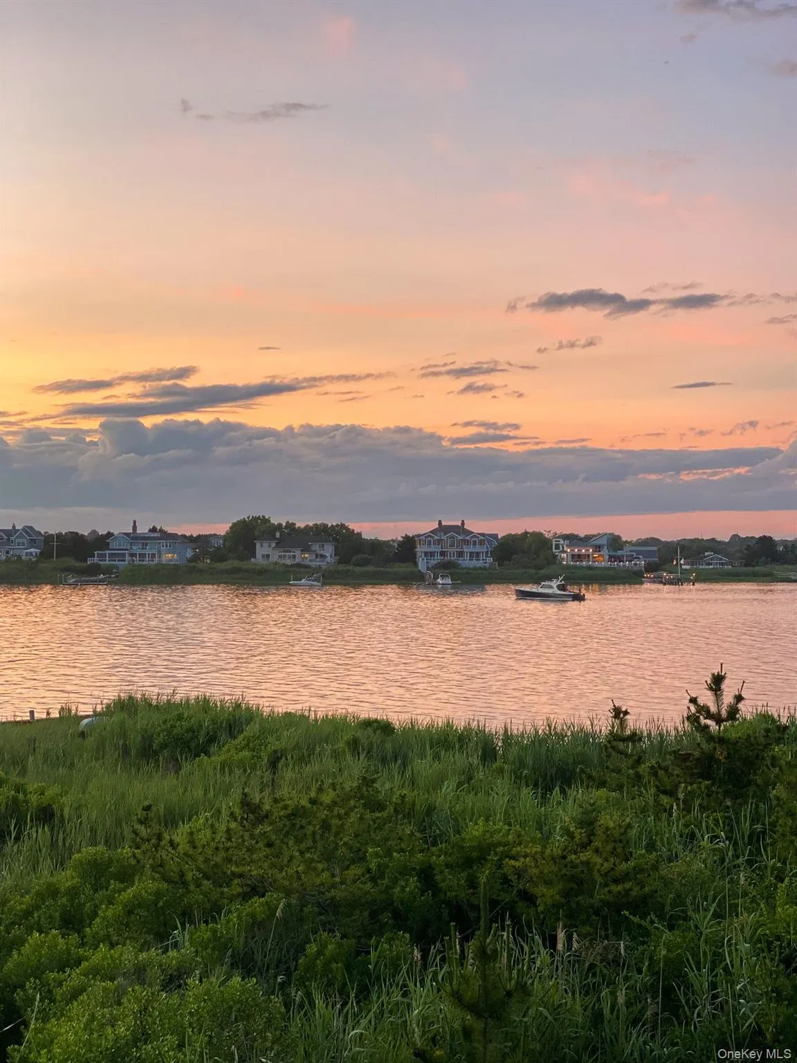 274 Dune Road, Southampton, NY, 1 Bedroom Bedrooms, 3 Rooms Rooms,1 BathroomBathrooms,Residential Lease,For Rent,Dune,0,960647 274 Dune Road, Southampton, NY, 1 Bedroom Bedrooms, 3 Rooms Rooms,1 BathroomBathrooms,Residential Lease,For Rent,Dune,0,960647