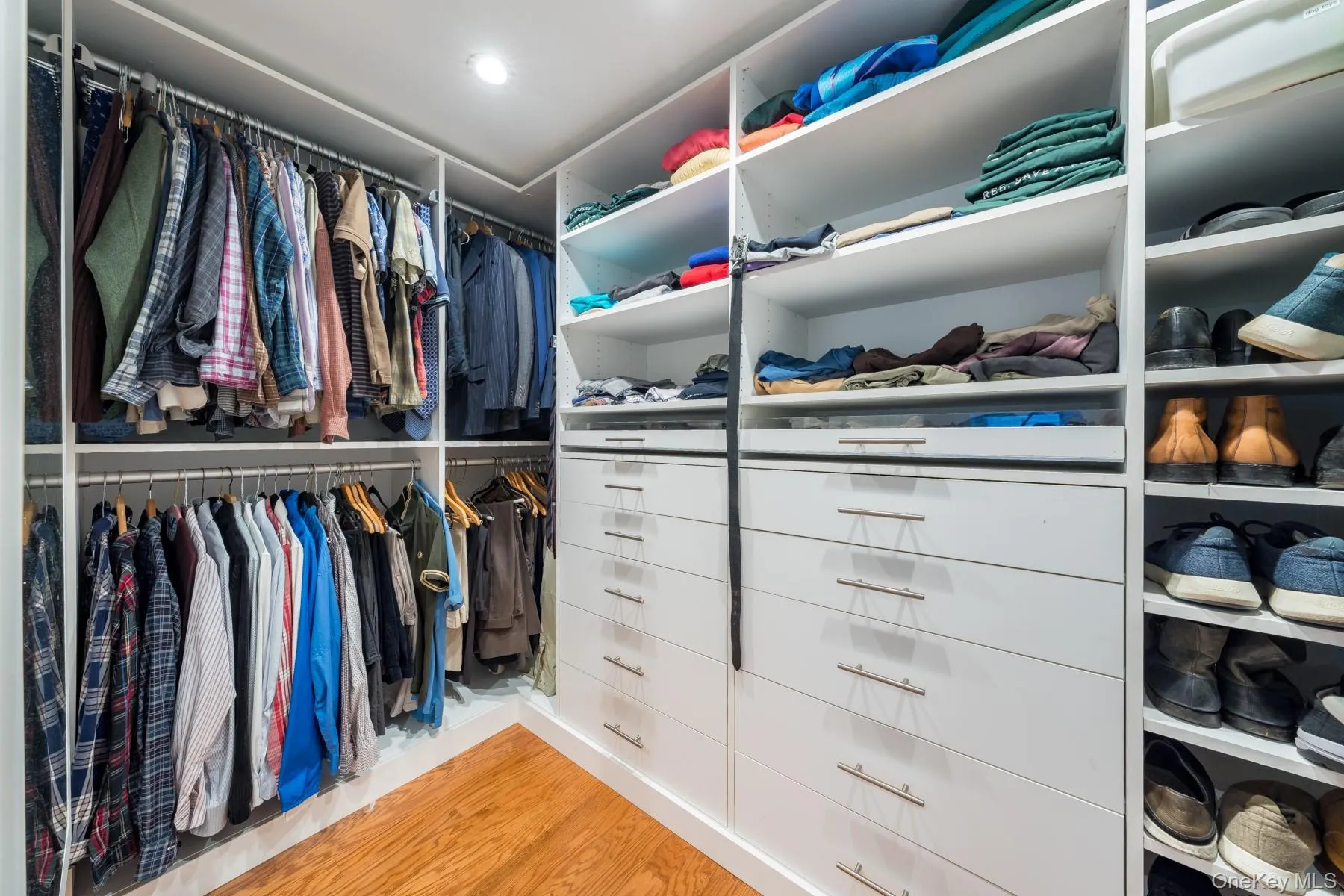 17 East 128th Street, New York, NY, 4 Bedrooms Bedrooms, 9 Rooms Rooms,2 BathroomsBathrooms,Residential Sale,For Rent,128th,0,960656 17 East 128th Street, New York, NY, 4 Bedrooms Bedrooms, 9 Rooms Rooms,2 BathroomsBathrooms,Residential Sale,For Rent,128th,0,960656
