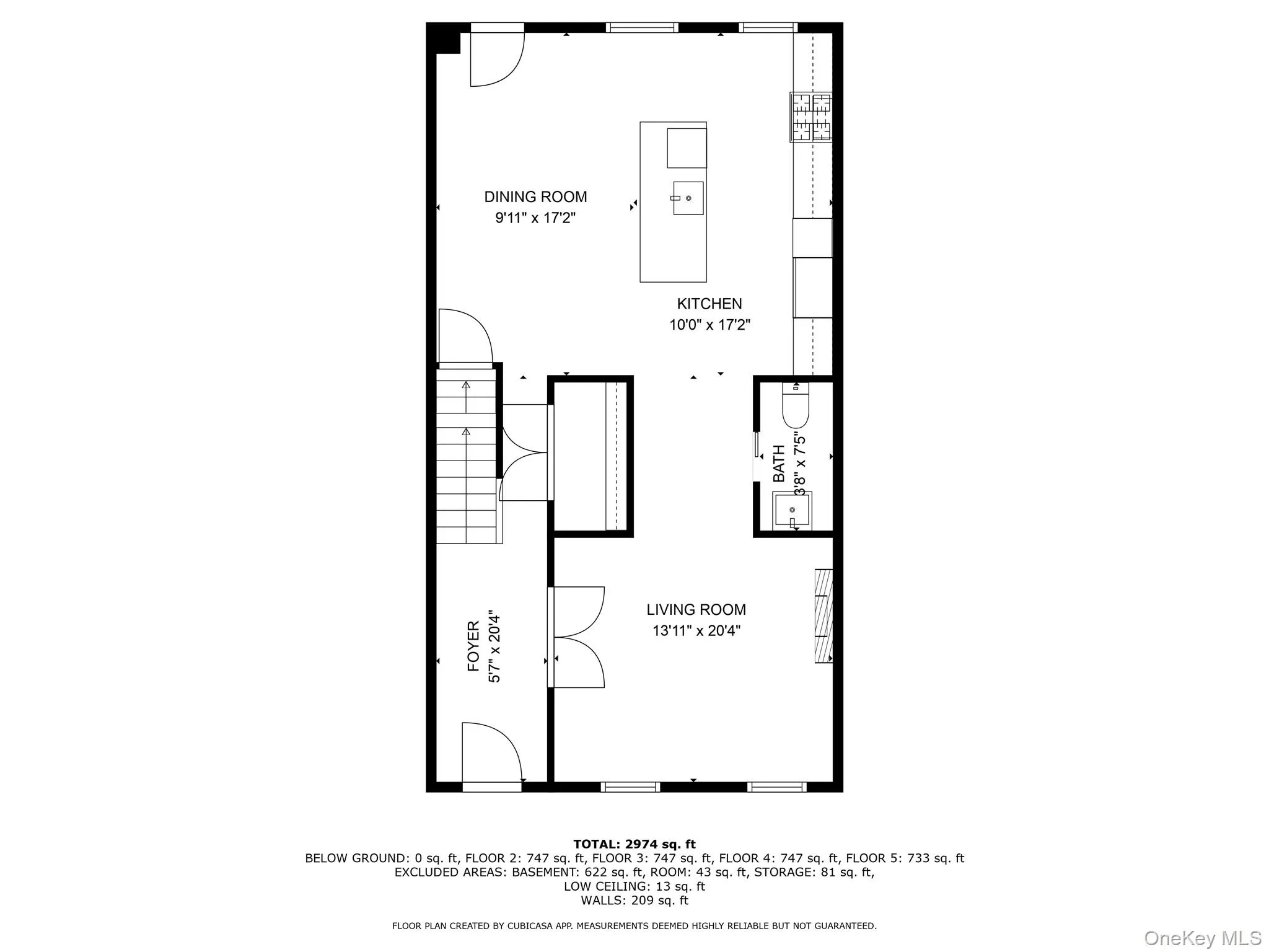 Ground level floor. Entrance in front with access to beautiful garden in the rear. Ground level floor. Entrance in front with access to beautiful garden in the rear.