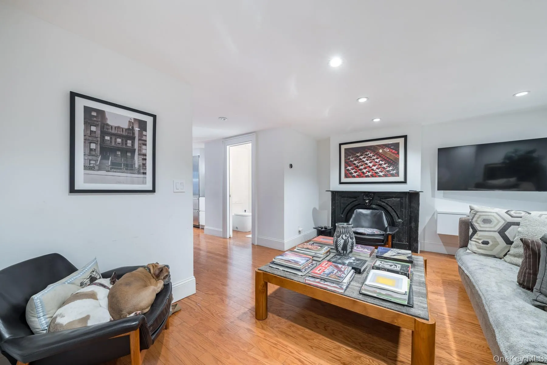17 East 128th Street, New York, NY, 4 Bedrooms Bedrooms, 9 Rooms Rooms,2 BathroomsBathrooms,Residential Sale,For Rent,128th,0,960656 17 East 128th Street, New York, NY, 4 Bedrooms Bedrooms, 9 Rooms Rooms,2 BathroomsBathrooms,Residential Sale,For Rent,128th,0,960656