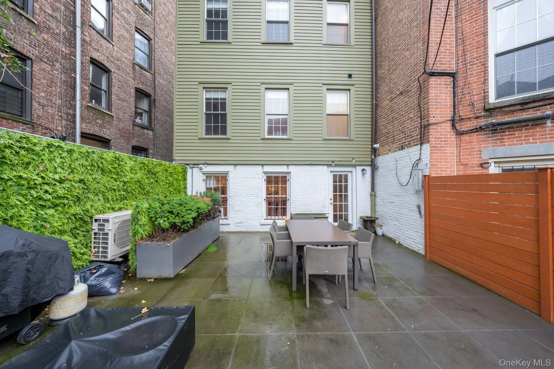 17 East 128th Street, New York, NY, 4 Bedrooms Bedrooms, 9 Rooms Rooms,2 BathroomsBathrooms,Residential Sale,For Rent,128th,0,960656 17 East 128th Street, New York, NY, 4 Bedrooms Bedrooms, 9 Rooms Rooms,2 BathroomsBathrooms,Residential Sale,For Rent,128th,0,960656