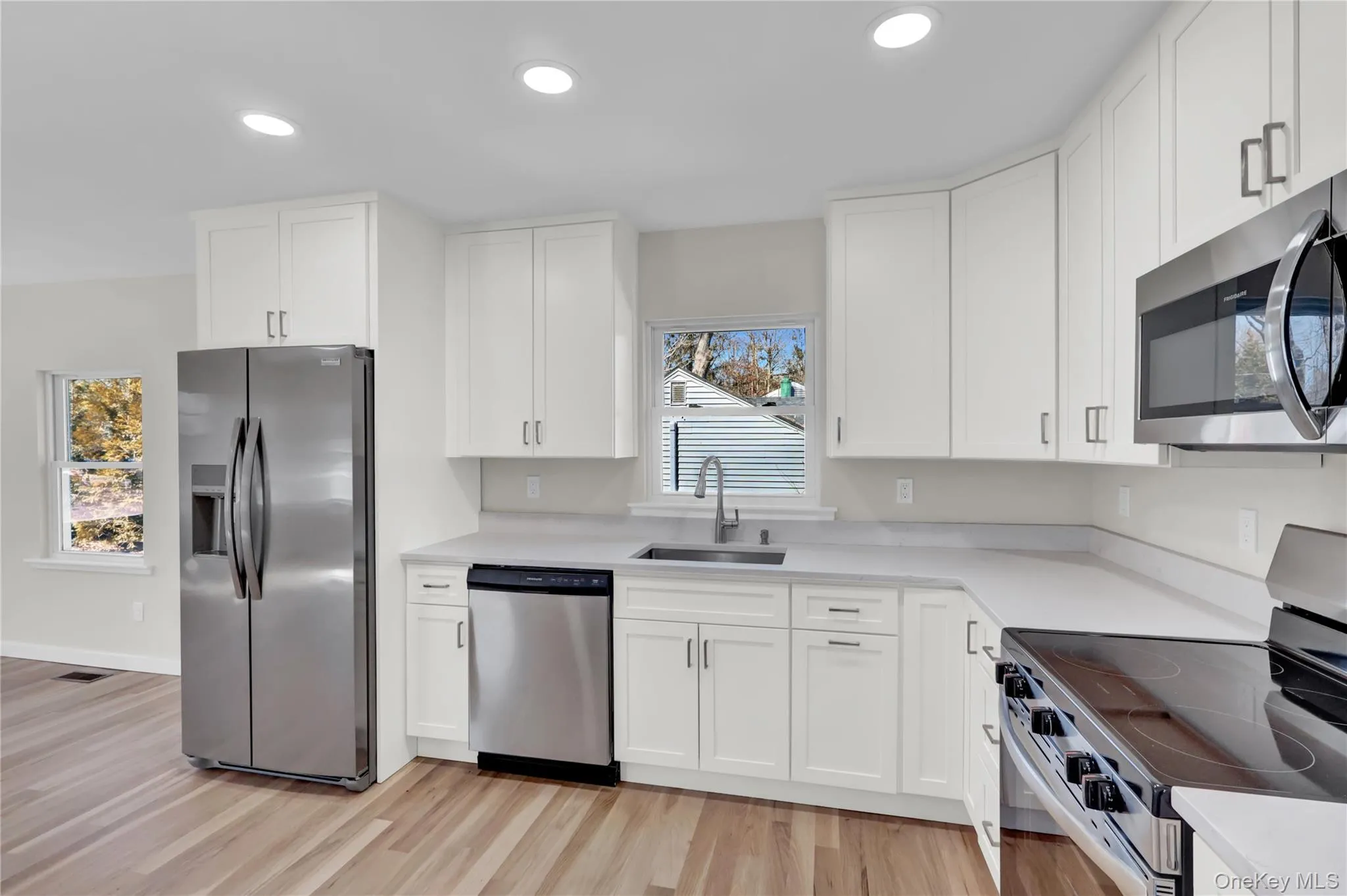 37 Gould Road, Brookhaven, NY, 3 Bedrooms Bedrooms, 6 Rooms Rooms,1 BathroomBathrooms,Residential Lease,For Rent,Gould,0,960657 37 Gould Road, Brookhaven, NY, 3 Bedrooms Bedrooms, 6 Rooms Rooms,1 BathroomBathrooms,Residential Lease,For Rent,Gould,0,960657