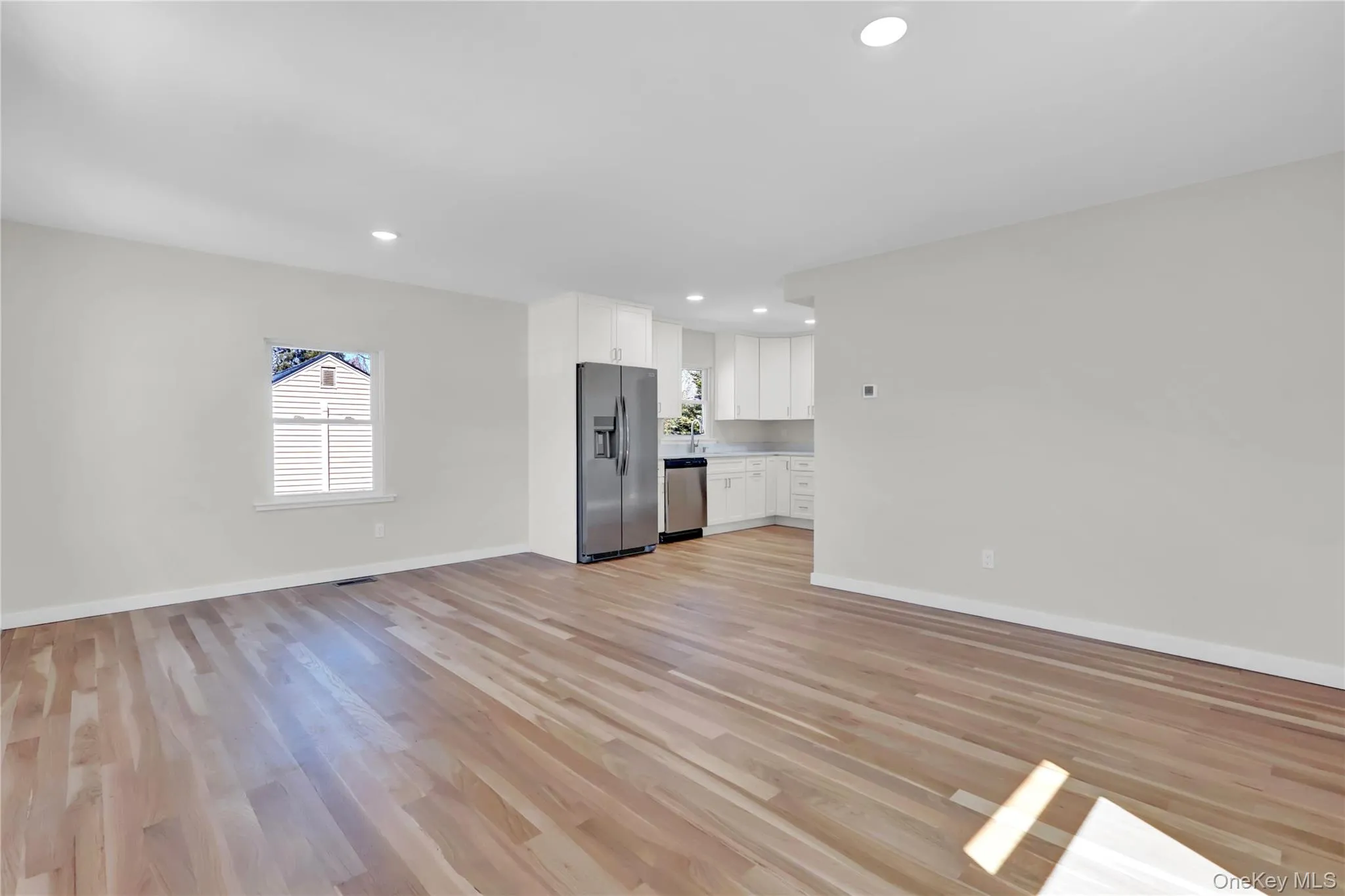 37 Gould Road, Brookhaven, NY, 3 Bedrooms Bedrooms, 6 Rooms Rooms,1 BathroomBathrooms,Residential Lease,For Rent,Gould,0,960657 37 Gould Road, Brookhaven, NY, 3 Bedrooms Bedrooms, 6 Rooms Rooms,1 BathroomBathrooms,Residential Lease,For Rent,Gould,0,960657