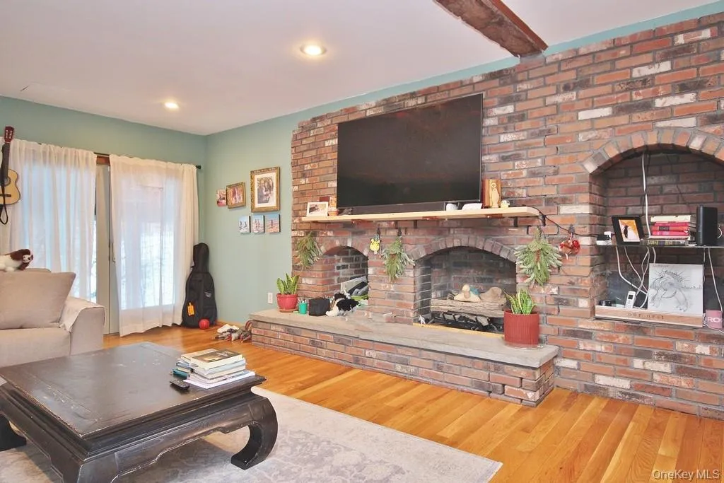 487 Black Meadow Road, Chester Town, NY, 6 Bedrooms Bedrooms, 11 Rooms Rooms,3 BathroomsBathrooms,Residential Sale,For Rent,Black Meadow,0,960665 487 Black Meadow Road, Chester Town, NY, 6 Bedrooms Bedrooms, 11 Rooms Rooms,3 BathroomsBathrooms,Residential Sale,For Rent,Black Meadow,0,960665