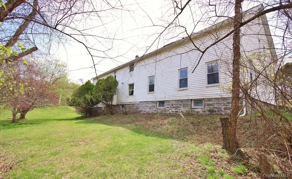 487 Black Meadow Road, Chester Town, NY, 6 Bedrooms Bedrooms, 11 Rooms Rooms,3 BathroomsBathrooms,Residential Sale,For Rent,Black Meadow,0,960665 487 Black Meadow Road, Chester Town, NY, 6 Bedrooms Bedrooms, 11 Rooms Rooms,3 BathroomsBathrooms,Residential Sale,For Rent,Black Meadow,0,960665