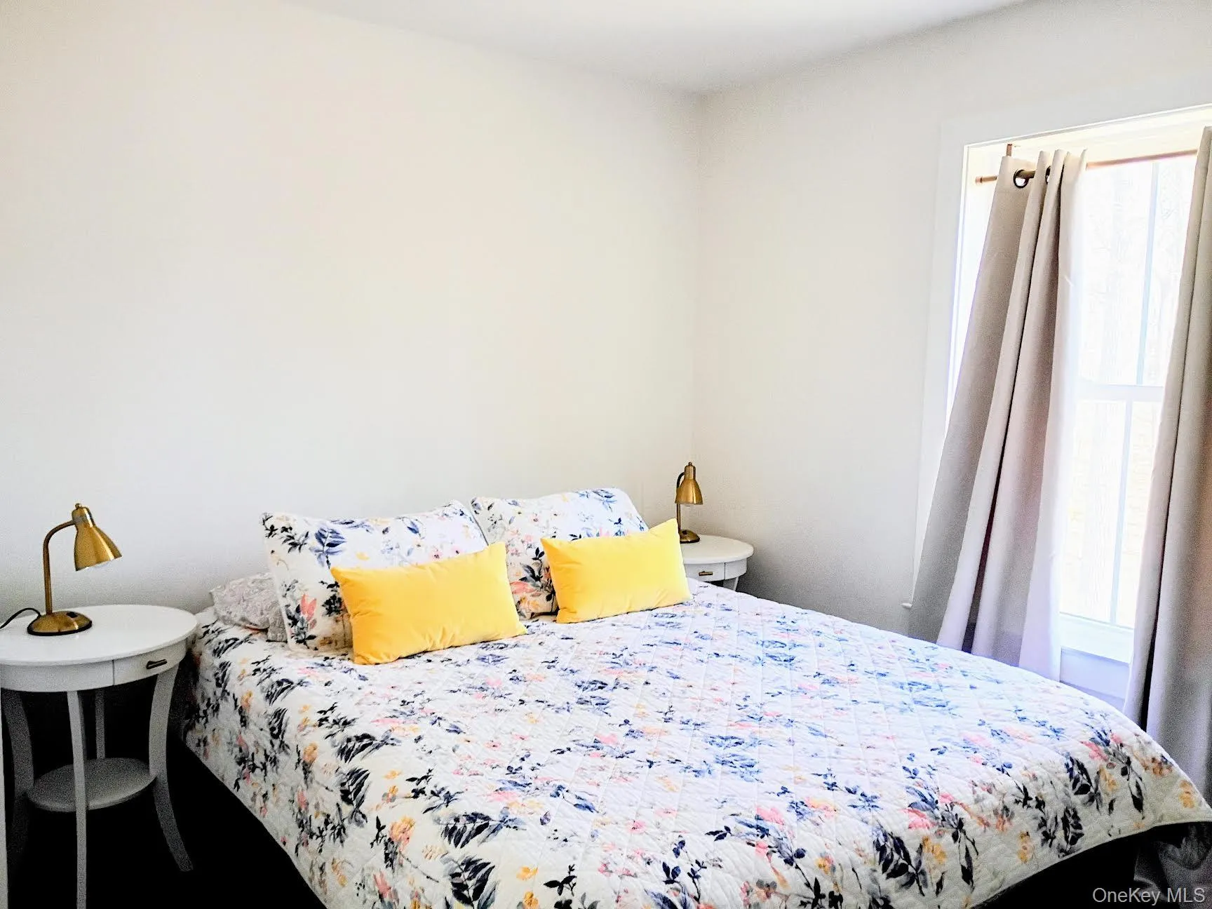 13595 Soundview Avenue, Southold, NY, 4 Bedrooms Bedrooms, 7 Rooms Rooms,2 BathroomsBathrooms,Residential Lease,For Rent,Soundview,0,960667 13595 Soundview Avenue, Southold, NY, 4 Bedrooms Bedrooms, 7 Rooms Rooms,2 BathroomsBathrooms,Residential Lease,For Rent,Soundview,0,960667