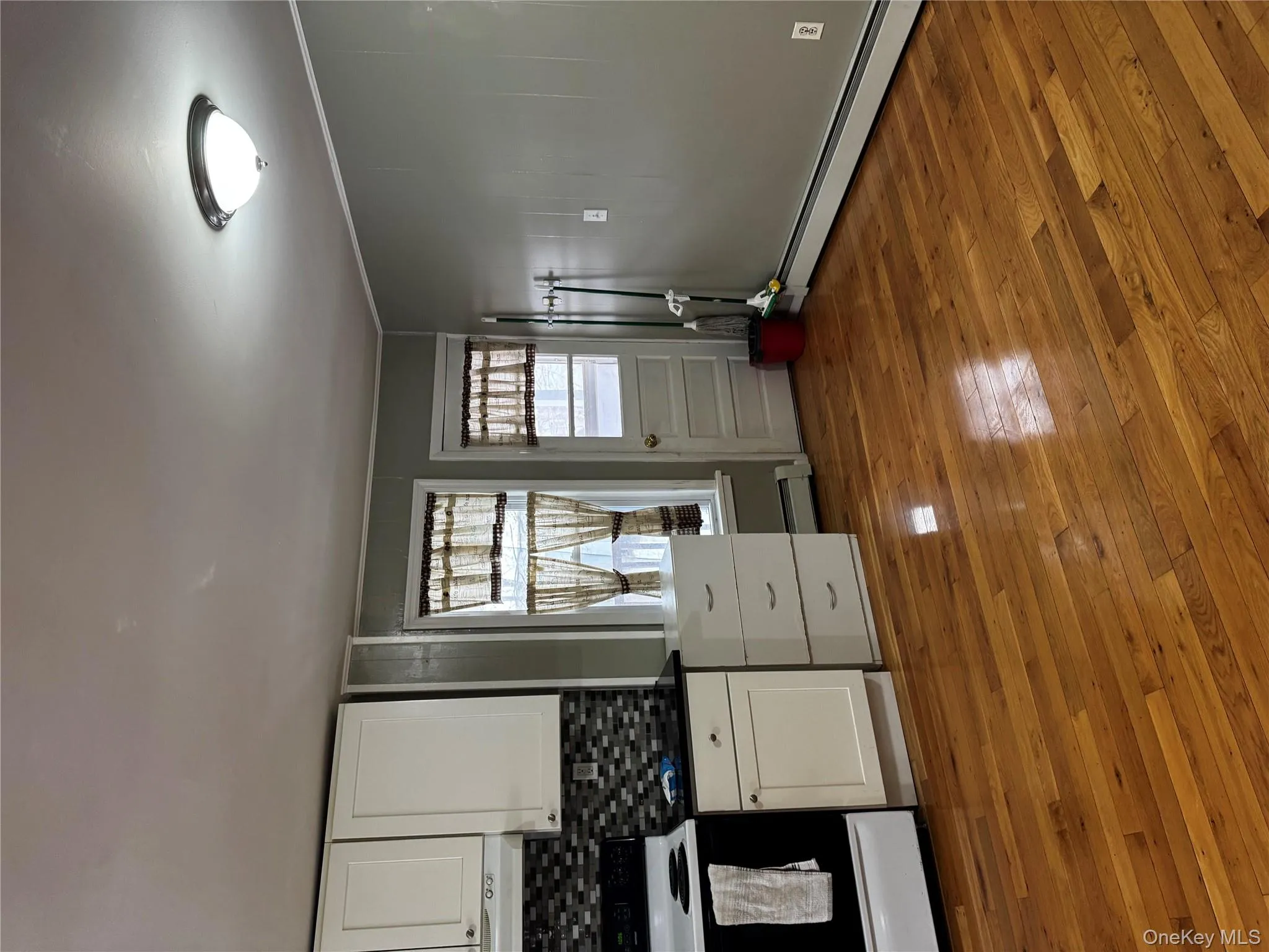 62 Orrs Mills Road, Blooming Grove, NY, 3 Bedrooms Bedrooms, 7 Rooms Rooms,1 BathroomBathrooms,Residential Lease,For Rent,Orrs Mills,0,960681 62 Orrs Mills Road, Blooming Grove, NY, 3 Bedrooms Bedrooms, 7 Rooms Rooms,1 BathroomBathrooms,Residential Lease,For Rent,Orrs Mills,0,960681