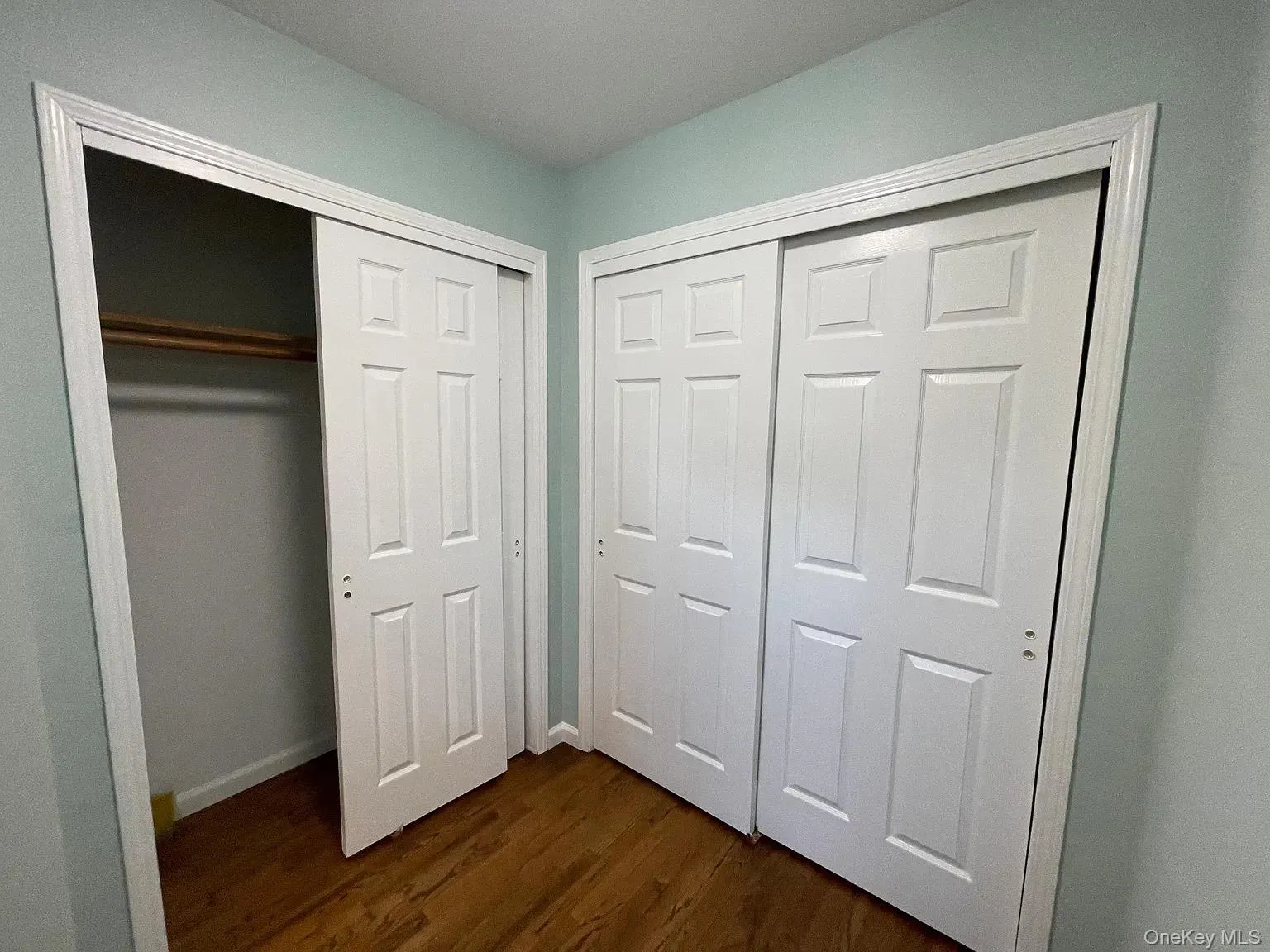 1 Sea Court Lane, Brookhaven, NY, 2 Bedrooms Bedrooms, 9 Rooms Rooms,2 BathroomsBathrooms,Residential Lease,For Rent,Sea Court,0,960702 1 Sea Court Lane, Brookhaven, NY, 2 Bedrooms Bedrooms, 9 Rooms Rooms,2 BathroomsBathrooms,Residential Lease,For Rent,Sea Court,0,960702