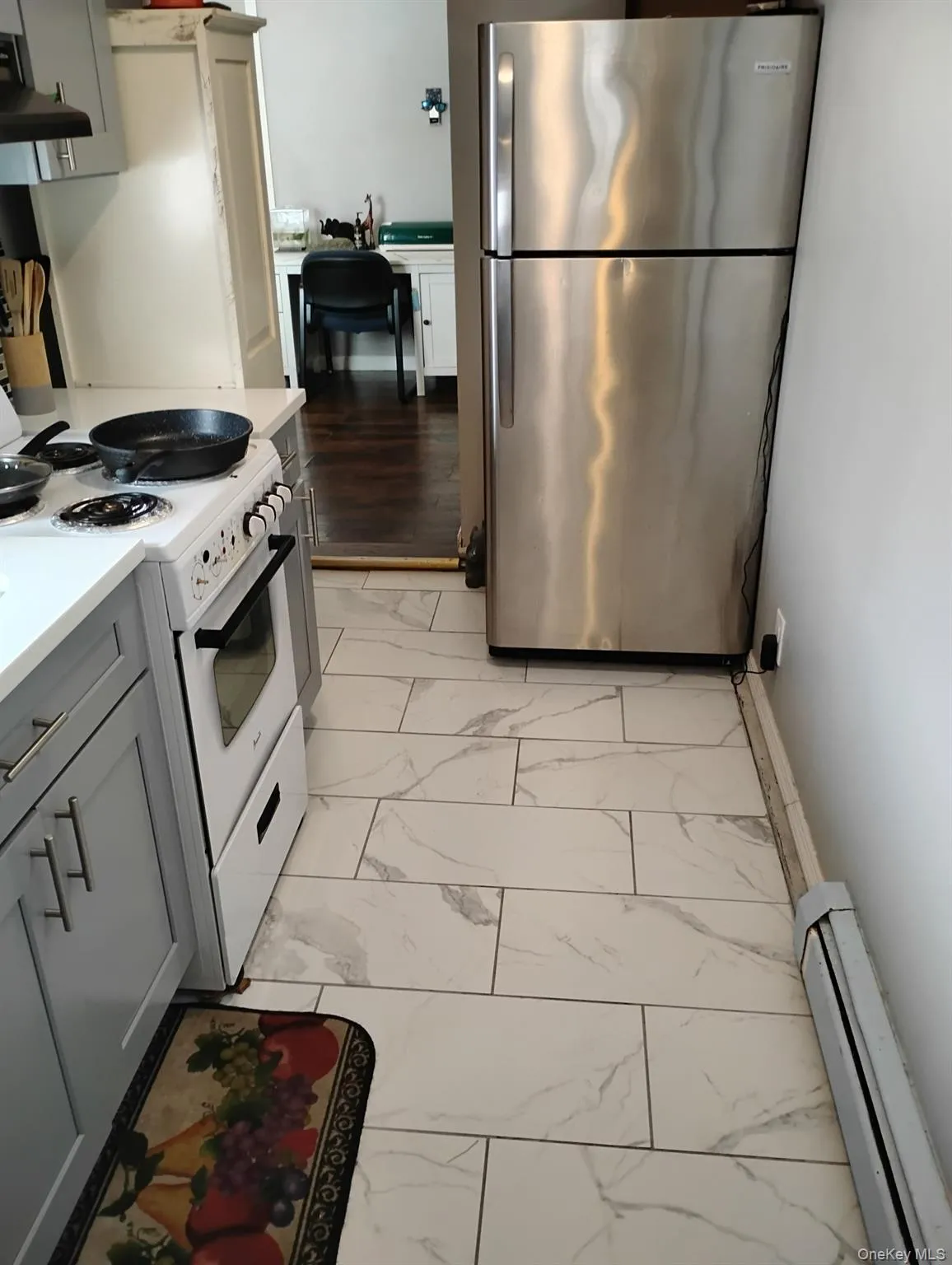 60 Bay Avenue, Brookhaven, NY, 1 Bedroom Bedrooms, 4 Rooms Rooms,1 BathroomBathrooms,Residential Lease,For Rent,Bay,0,960710 60 Bay Avenue, Brookhaven, NY, 1 Bedroom Bedrooms, 4 Rooms Rooms,1 BathroomBathrooms,Residential Lease,For Rent,Bay,0,960710