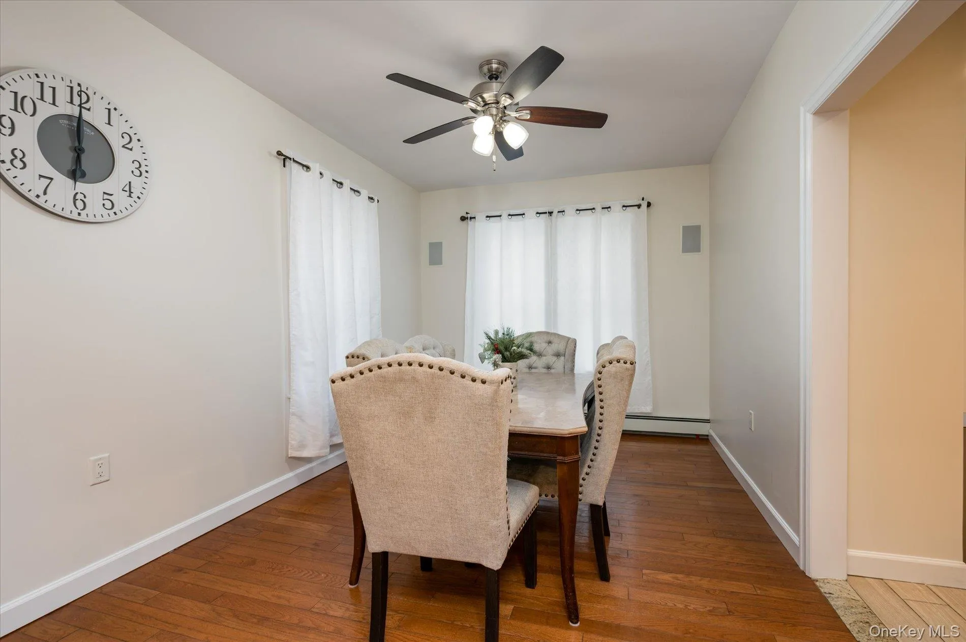 34 Front Street, Oyster Bay, NY, 3 Bedrooms Bedrooms, 8 Rooms Rooms,1 BathroomBathrooms,Residential,For Rent,Front,0,960762 34 Front Street, Oyster Bay, NY, 3 Bedrooms Bedrooms, 8 Rooms Rooms,1 BathroomBathrooms,Residential,For Rent,Front,0,960762