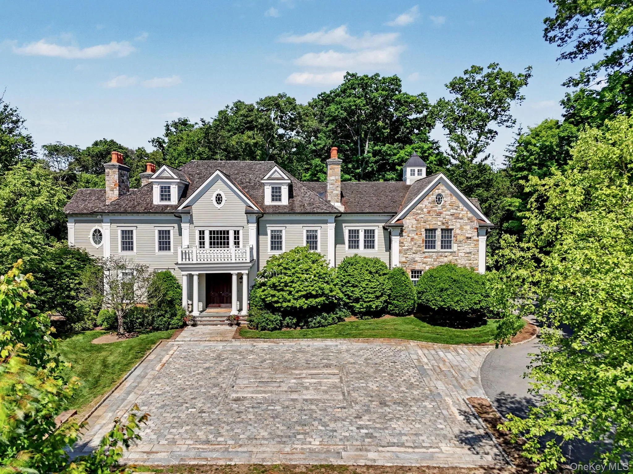 This majestic residence offers 6 bedrooms, 8 bathrooms, and 5 fireplaces, with every inch thoughtfully and stylishly designed to create an extraordinary ambiance for both everyday living and unforgettable special occasions. This majestic residence offers 6 bedrooms, 8 bathrooms, and 5 fireplaces, with every inch thoughtfully and stylishly designed to create an extraordinary ambiance for both everyday living and unforgettable special occasions.