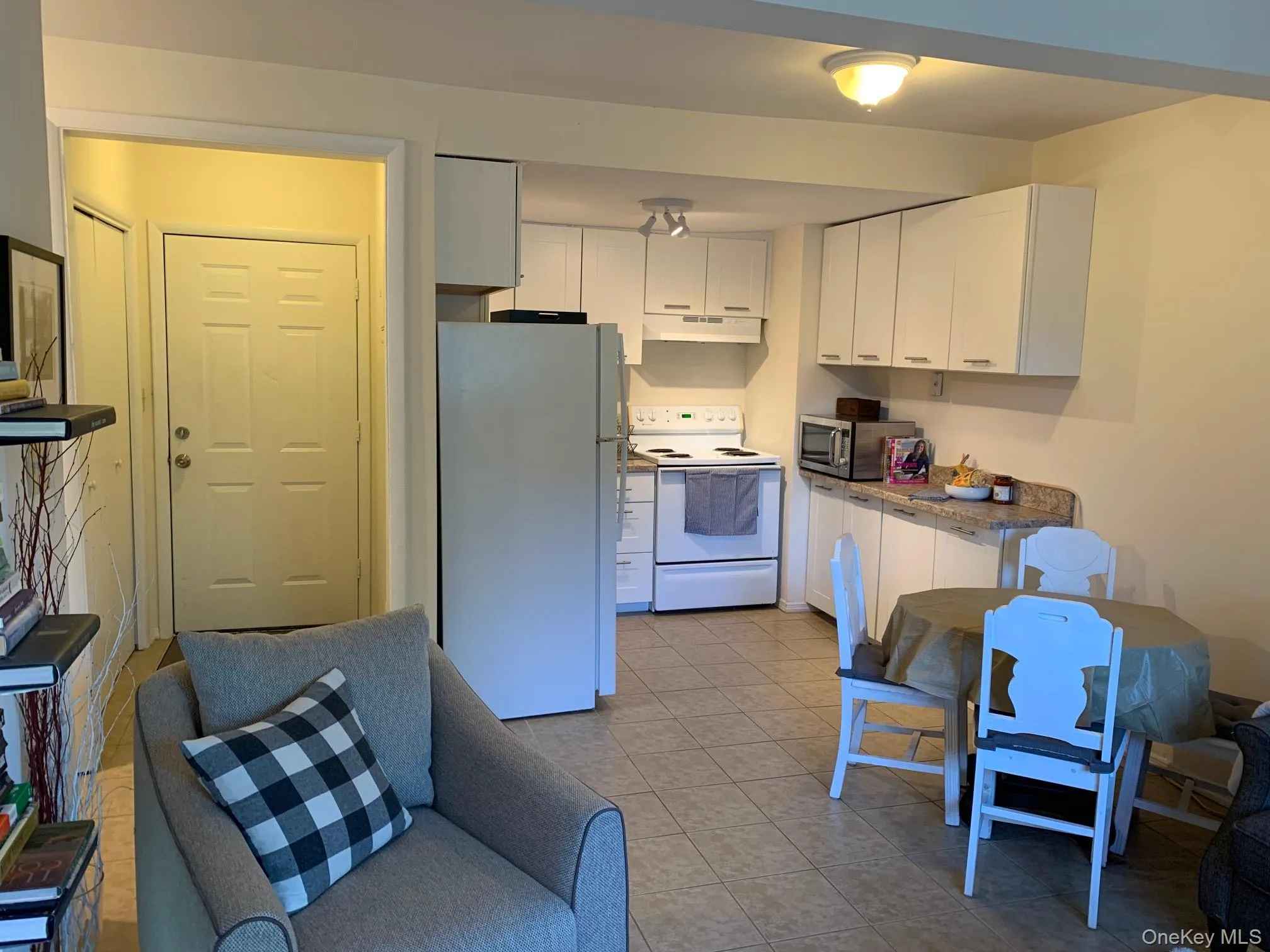 23 Pearl Street, Rockland, NY, 2 Bedrooms Bedrooms, 4 Rooms Rooms,1 BathroomBathrooms,Residential Lease,For Rent,Pearl,0,960814 23 Pearl Street, Rockland, NY, 2 Bedrooms Bedrooms, 4 Rooms Rooms,1 BathroomBathrooms,Residential Lease,For Rent,Pearl,0,960814