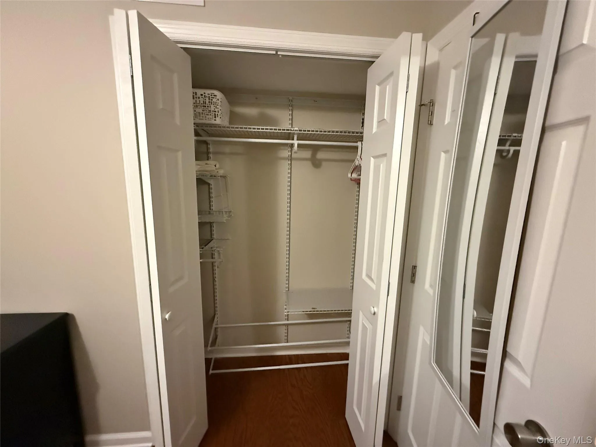 1008 Mc Intosh Place, Newburgh (town), NY, 2 Bedrooms Bedrooms, 3 Rooms Rooms,1 BathroomBathrooms,Residential Lease,For Rent,Mc Intosh,0,960836 1008 Mc Intosh Place, Newburgh (town), NY, 2 Bedrooms Bedrooms, 3 Rooms Rooms,1 BathroomBathrooms,Residential Lease,For Rent,Mc Intosh,0,960836