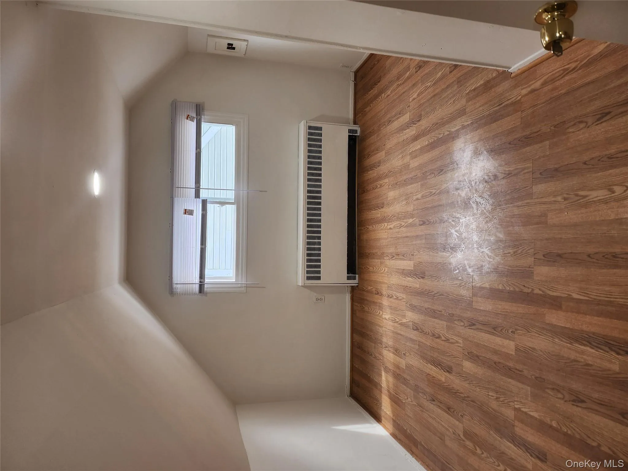 806 Oliver Avenue, North Hempstead, NY, 1 Bedroom Bedrooms, 3 Rooms Rooms,1 BathroomBathrooms,Residential Lease,For Rent,Oliver,0,960860 806 Oliver Avenue, North Hempstead, NY, 1 Bedroom Bedrooms, 3 Rooms Rooms,1 BathroomBathrooms,Residential Lease,For Rent,Oliver,0,960860