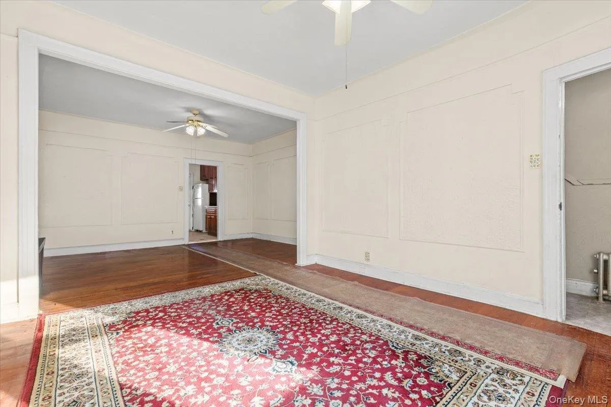4220 Boyd Avenue, New York, NY, 3 Bedrooms Bedrooms, 5 Rooms Rooms,2 BathroomsBathrooms,Residential Sale,For Rent,Boyd,0,960886 4220 Boyd Avenue, New York, NY, 3 Bedrooms Bedrooms, 5 Rooms Rooms,2 BathroomsBathrooms,Residential Sale,For Rent,Boyd,0,960886