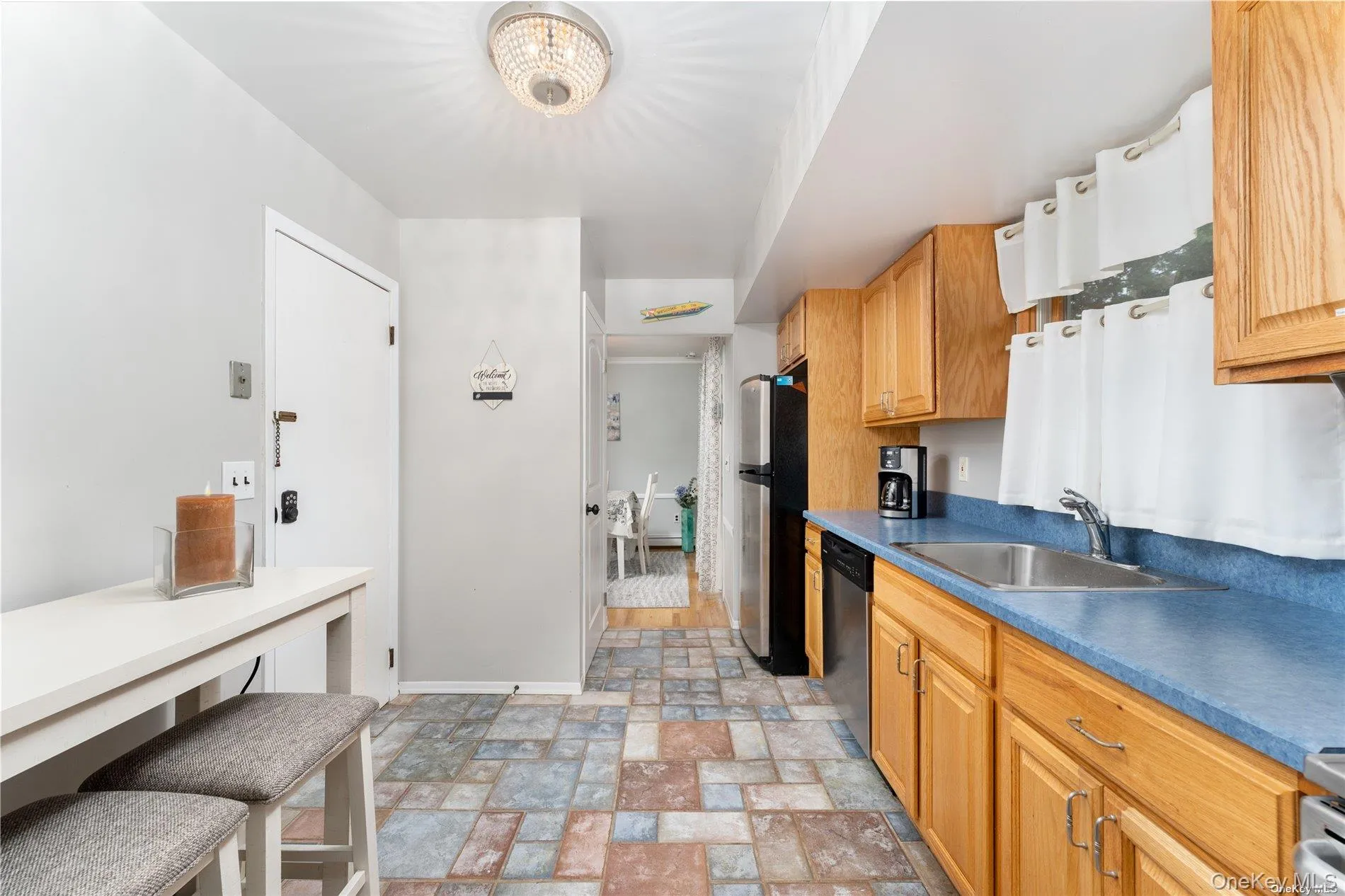 8 Wakeman Court, Southampton, NY, 4 Bedrooms Bedrooms, 11 Rooms Rooms,3 BathroomsBathrooms,Residential Lease,For Rent,Wakeman,0,960898 8 Wakeman Court, Southampton, NY, 4 Bedrooms Bedrooms, 11 Rooms Rooms,3 BathroomsBathrooms,Residential Lease,For Rent,Wakeman,0,960898