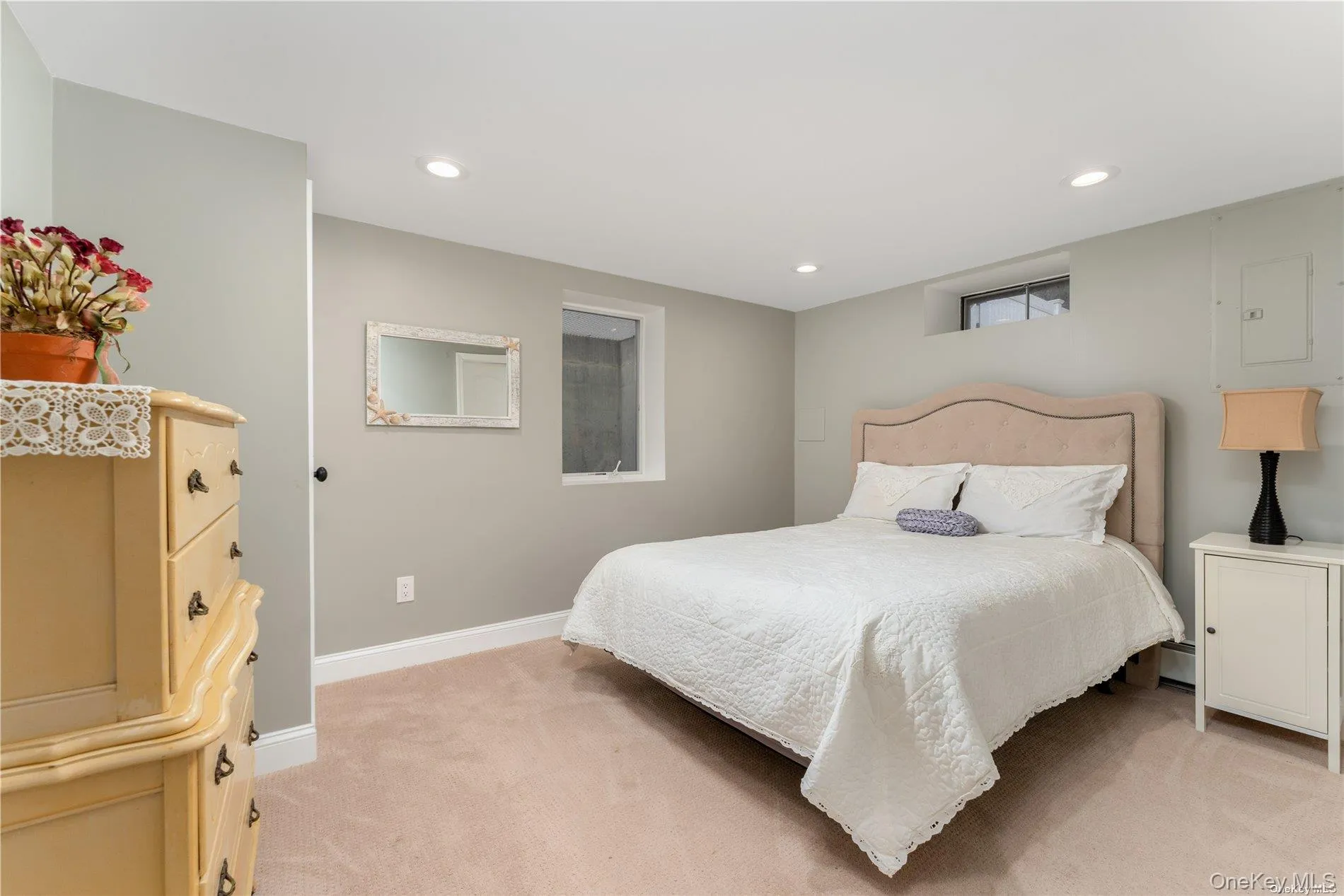 8 Wakeman Court, Southampton, NY, 4 Bedrooms Bedrooms, 11 Rooms Rooms,3 BathroomsBathrooms,Residential Lease,For Rent,Wakeman,0,960898 8 Wakeman Court, Southampton, NY, 4 Bedrooms Bedrooms, 11 Rooms Rooms,3 BathroomsBathrooms,Residential Lease,For Rent,Wakeman,0,960898