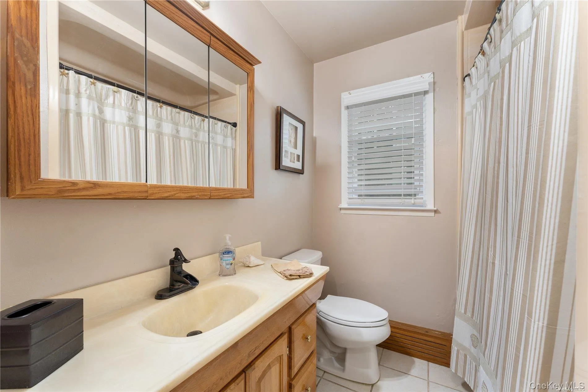 8 Wakeman Court, Southampton, NY, 4 Bedrooms Bedrooms, 11 Rooms Rooms,3 BathroomsBathrooms,Residential Lease,For Rent,Wakeman,0,960898 8 Wakeman Court, Southampton, NY, 4 Bedrooms Bedrooms, 11 Rooms Rooms,3 BathroomsBathrooms,Residential Lease,For Rent,Wakeman,0,960898
