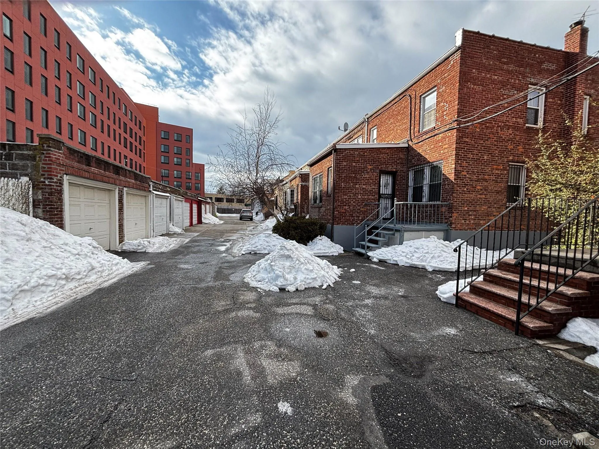 85-32 68th Avenue, New York, NY, 3 Bedrooms Bedrooms, 7 Rooms Rooms,1 BathroomBathrooms,Residential,For Rent,68th,0,960910 85-32 68th Avenue, New York, NY, 3 Bedrooms Bedrooms, 7 Rooms Rooms,1 BathroomBathrooms,Residential,For Rent,68th,0,960910