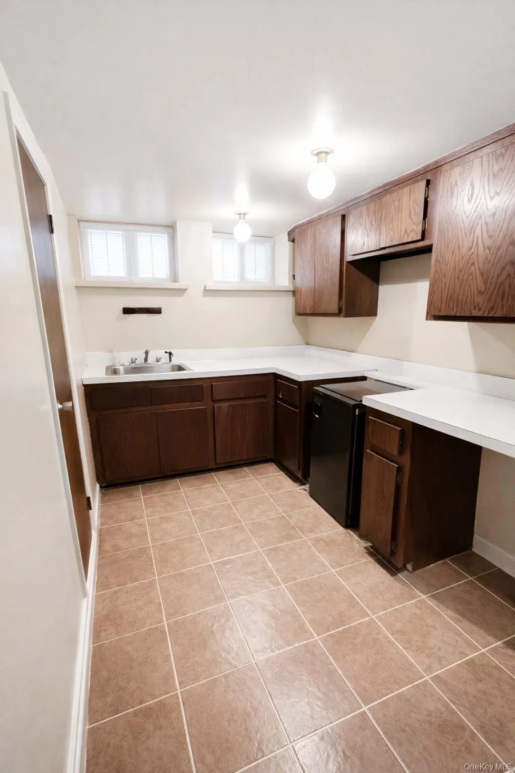 85-32 68th Avenue, New York, NY, 3 Bedrooms Bedrooms, 7 Rooms Rooms,1 BathroomBathrooms,Residential,For Rent,68th,0,960910 85-32 68th Avenue, New York, NY, 3 Bedrooms Bedrooms, 7 Rooms Rooms,1 BathroomBathrooms,Residential,For Rent,68th,0,960910