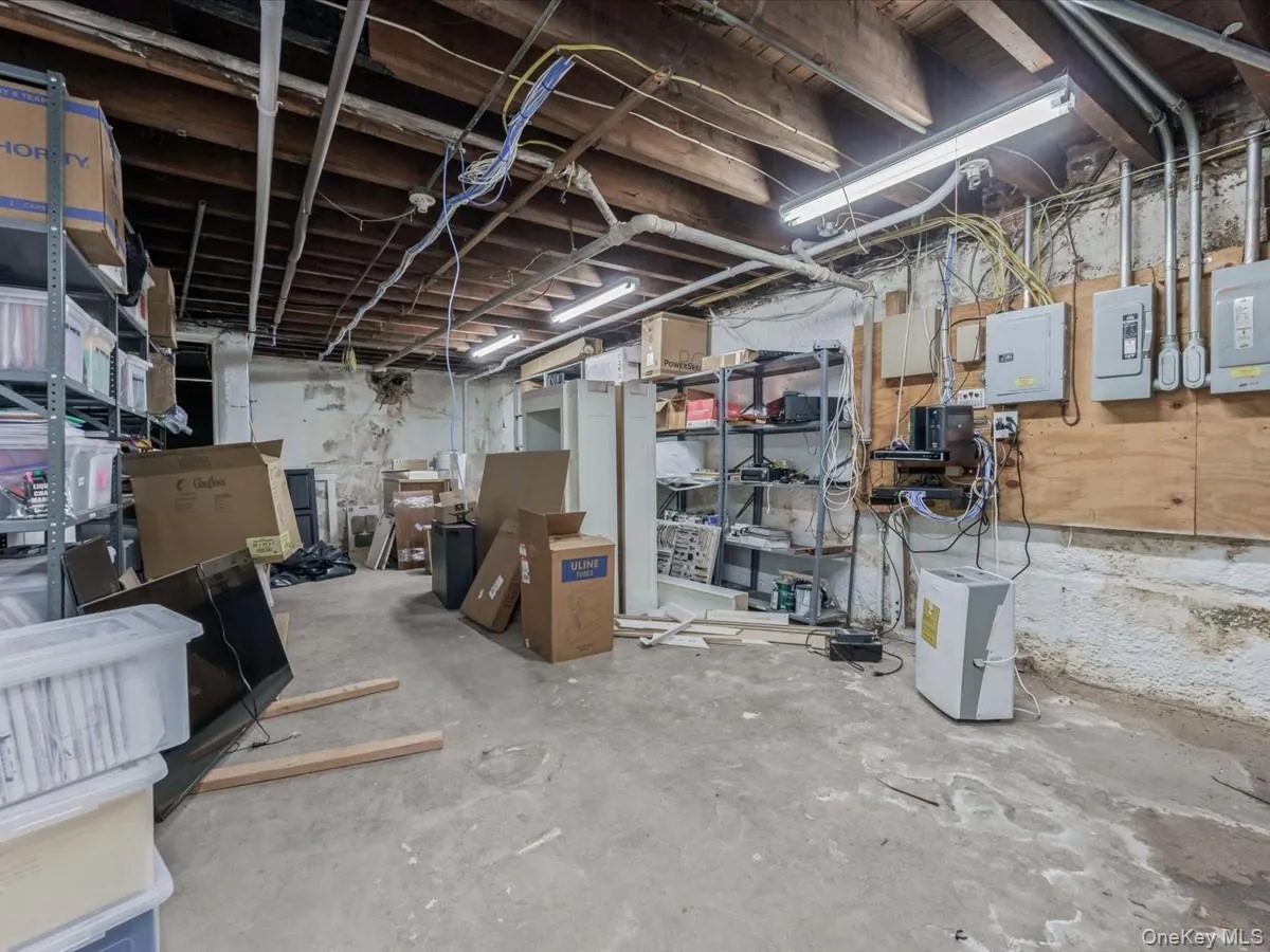 431 Hempstead Avenue, Hempstead, NY, ,Commercial Lease,For Rent,Hempstead,0,960918 431 Hempstead Avenue, Hempstead, NY, ,Commercial Lease,For Rent,Hempstead,0,960918