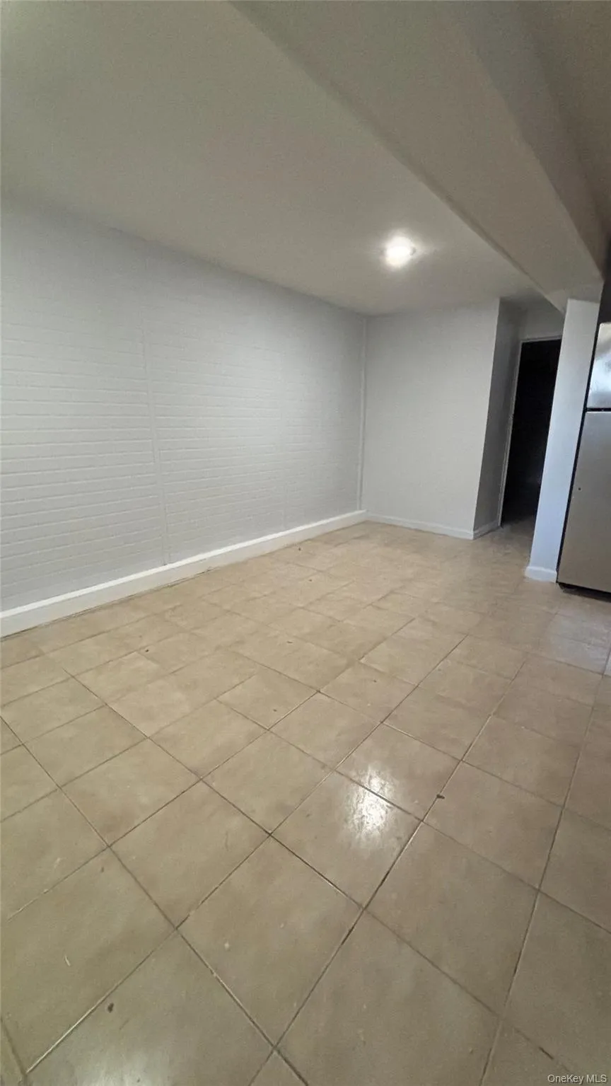 1527 172nd Street, New York, NY, 2 Bedrooms Bedrooms, 4 Rooms Rooms,1 BathroomBathrooms,Residential Lease,For Rent,172nd,0,960947 1527 172nd Street, New York, NY, 2 Bedrooms Bedrooms, 4 Rooms Rooms,1 BathroomBathrooms,Residential Lease,For Rent,172nd,0,960947