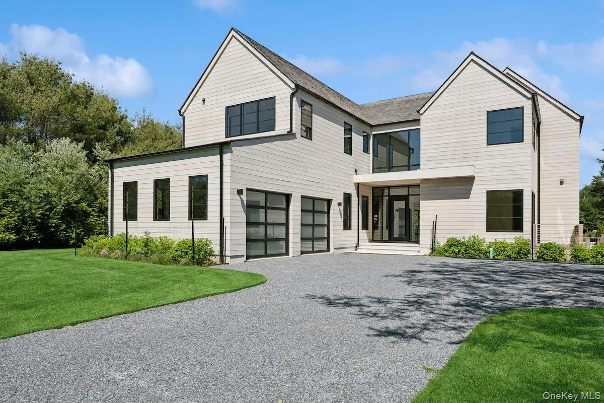 50 Tuckahoe Lane, Southampton, NY, 6 Bedrooms Bedrooms, 20 Rooms Rooms,8 BathroomsBathrooms,Residential,For Rent,Tuckahoe,0,960949 50 Tuckahoe Lane, Southampton, NY, 6 Bedrooms Bedrooms, 20 Rooms Rooms,8 BathroomsBathrooms,Residential,For Rent,Tuckahoe,0,960949